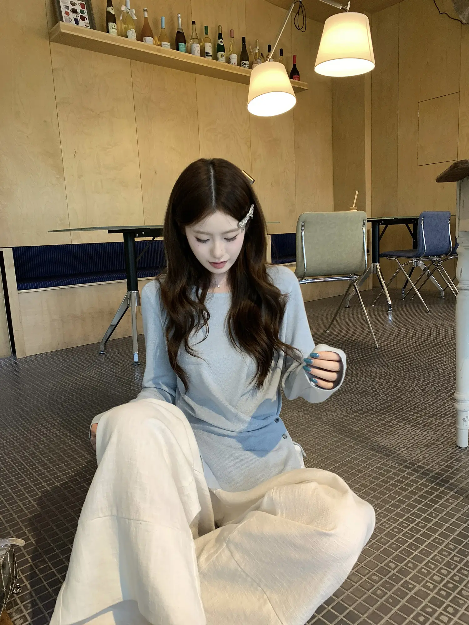 크로스 버튼 허리 조임 긴소매 티셔츠 상세 이미지 29