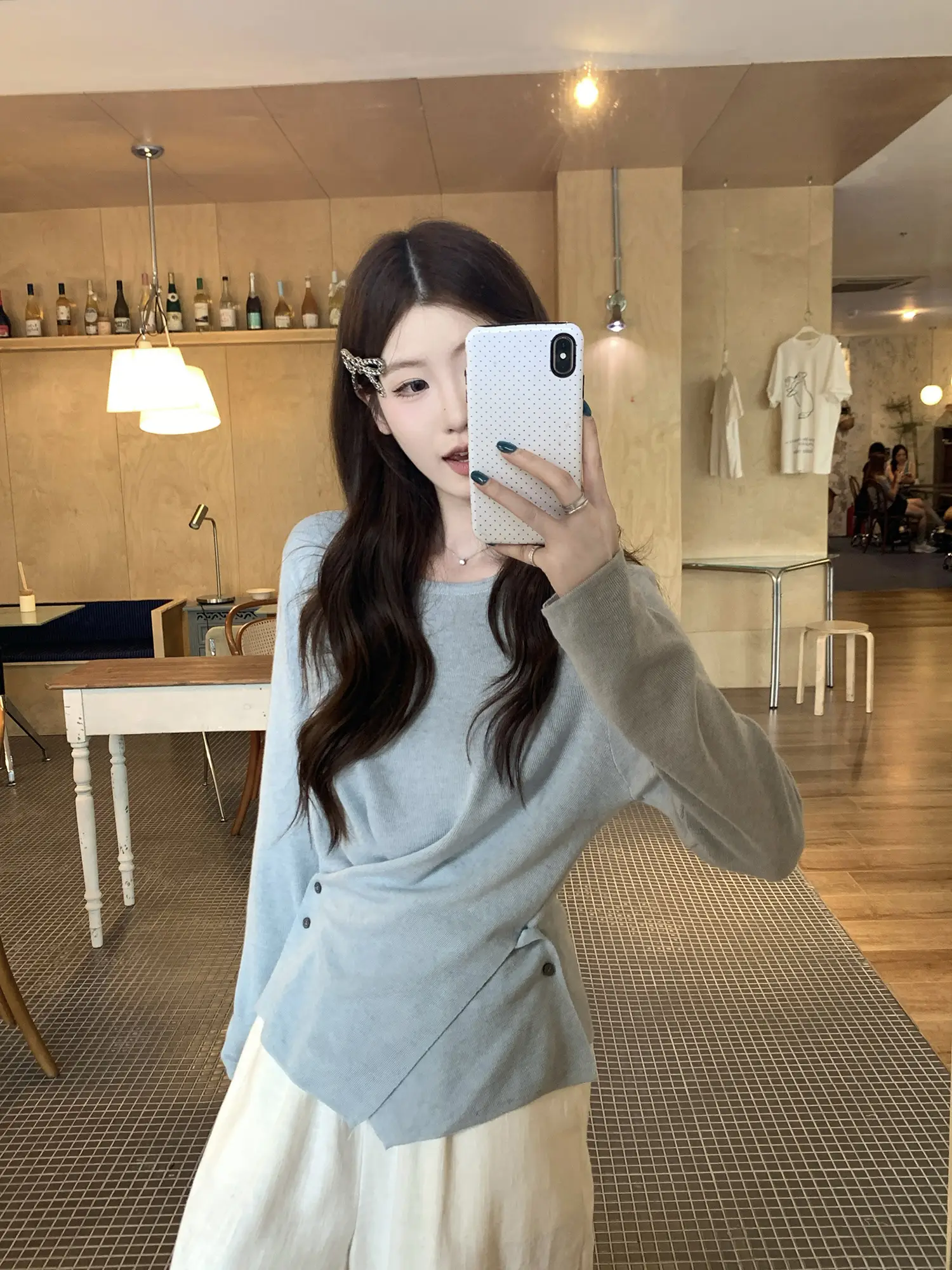 크로스 버튼 허리 조임 긴소매 티셔츠 상세 이미지 34