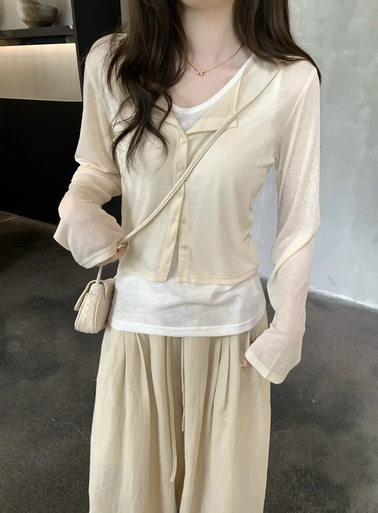 신상 숏 기장 카디건 상세 이미지 4