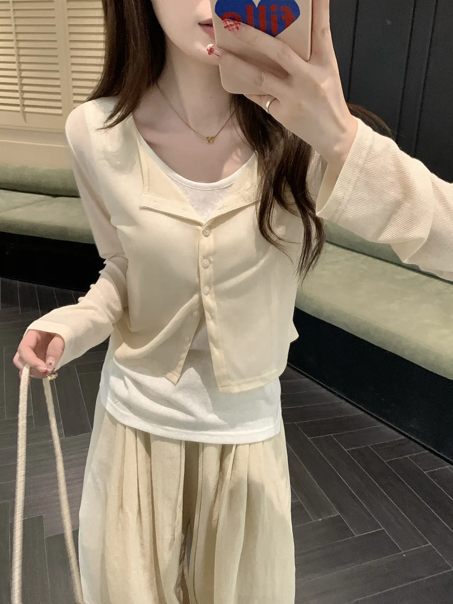 신상 숏 기장 카디건 상세 이미지 8