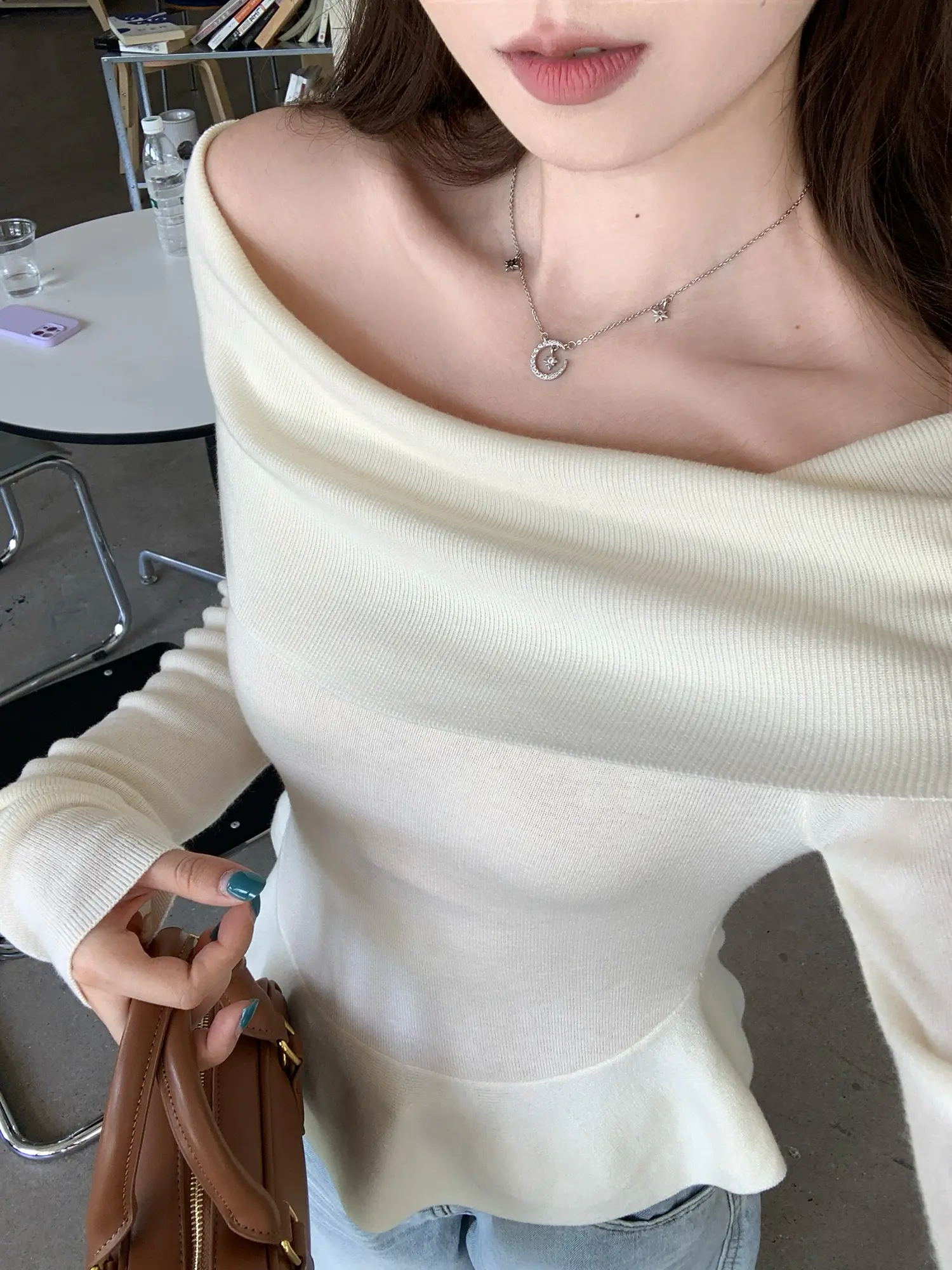 오프숄더 니트 허리 조임 여성용 상의 상세 이미지 14