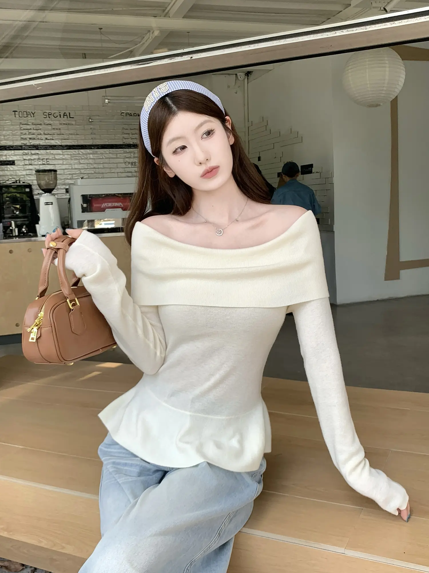 오프숄더 니트 허리 조임 여성용 상의 상세 이미지 21