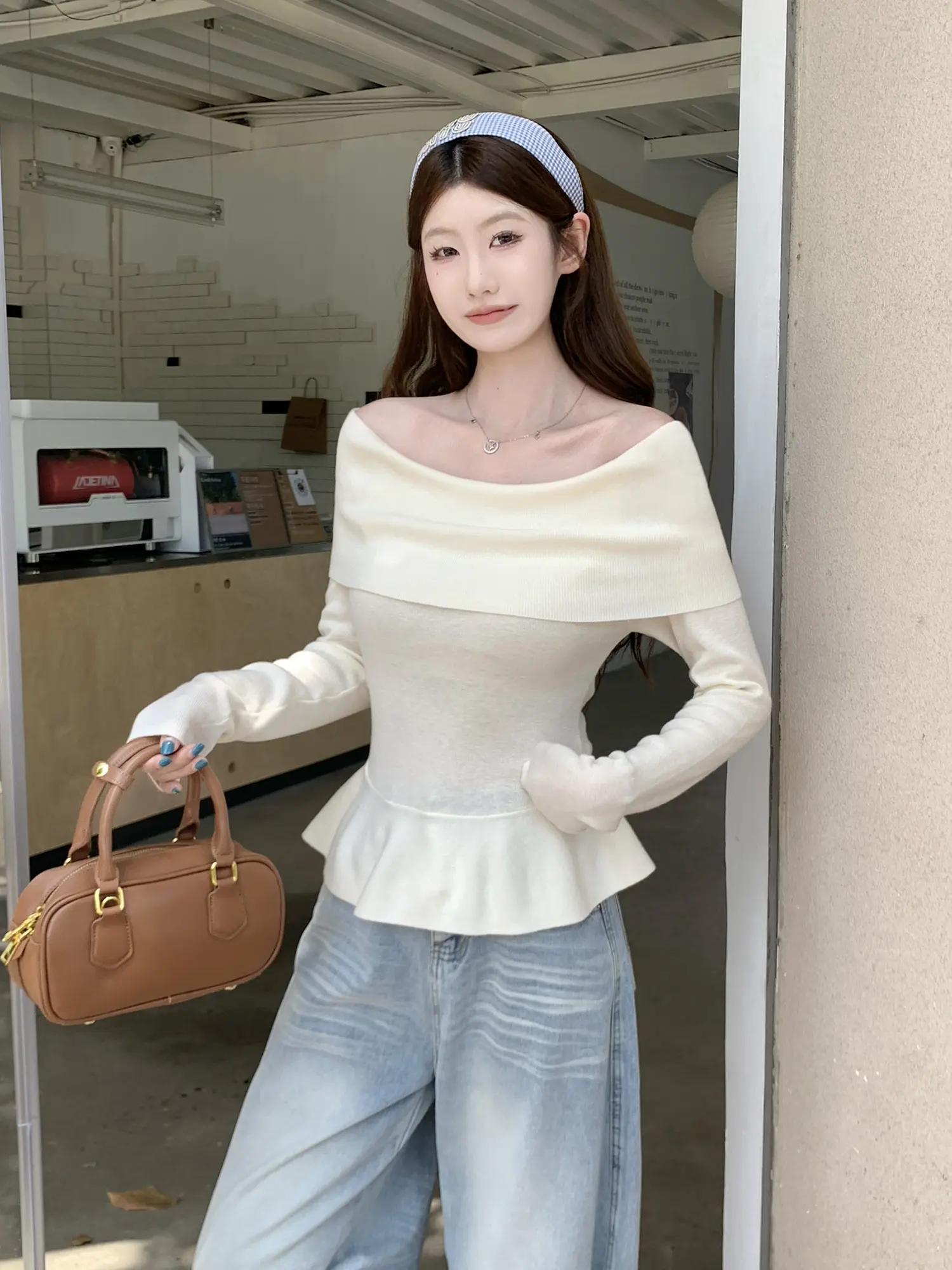 오프숄더 니트 허리 조임 여성용 상의 상세 이미지 25