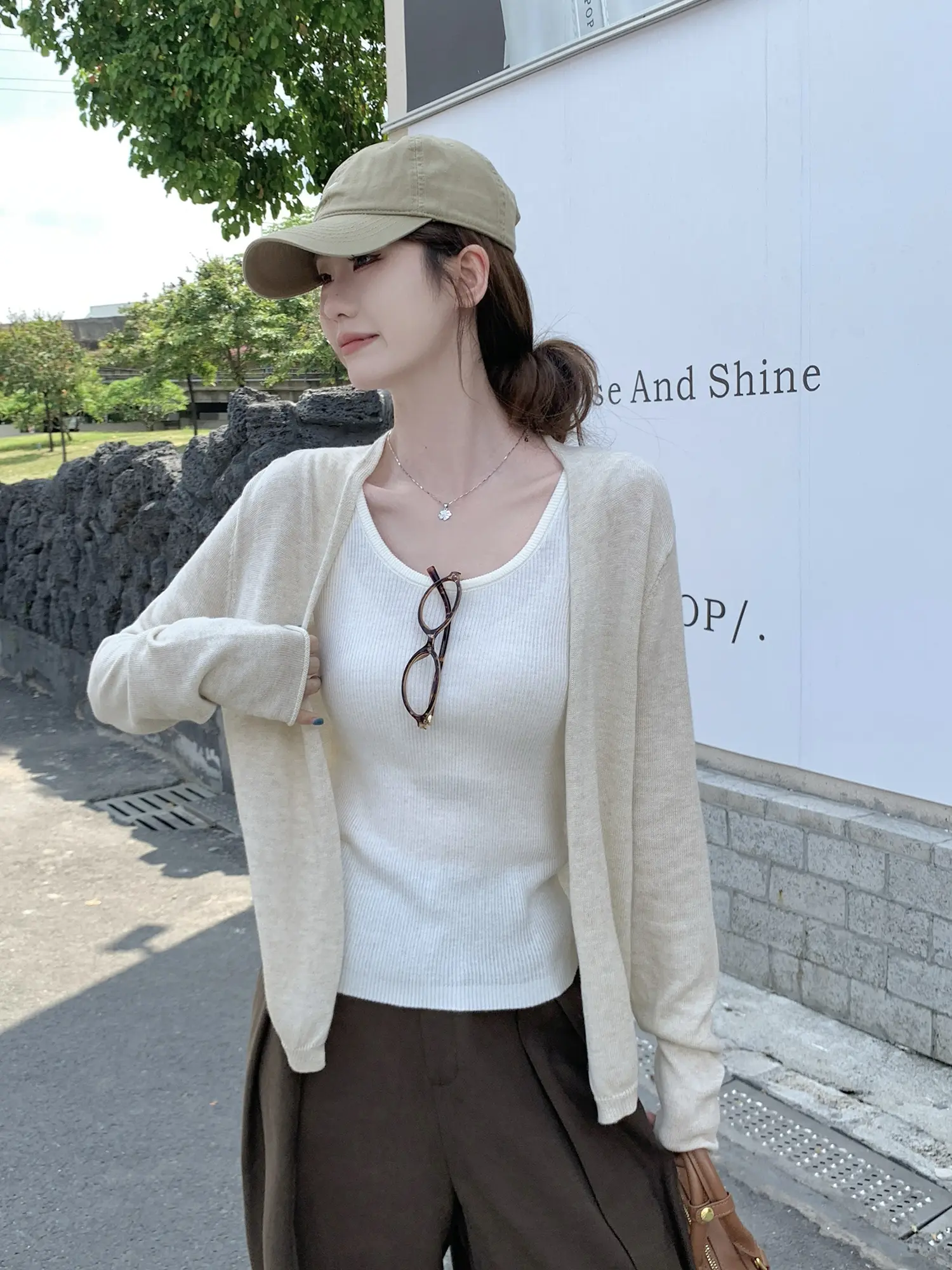 단색 니트 카디건 상세 이미지 6