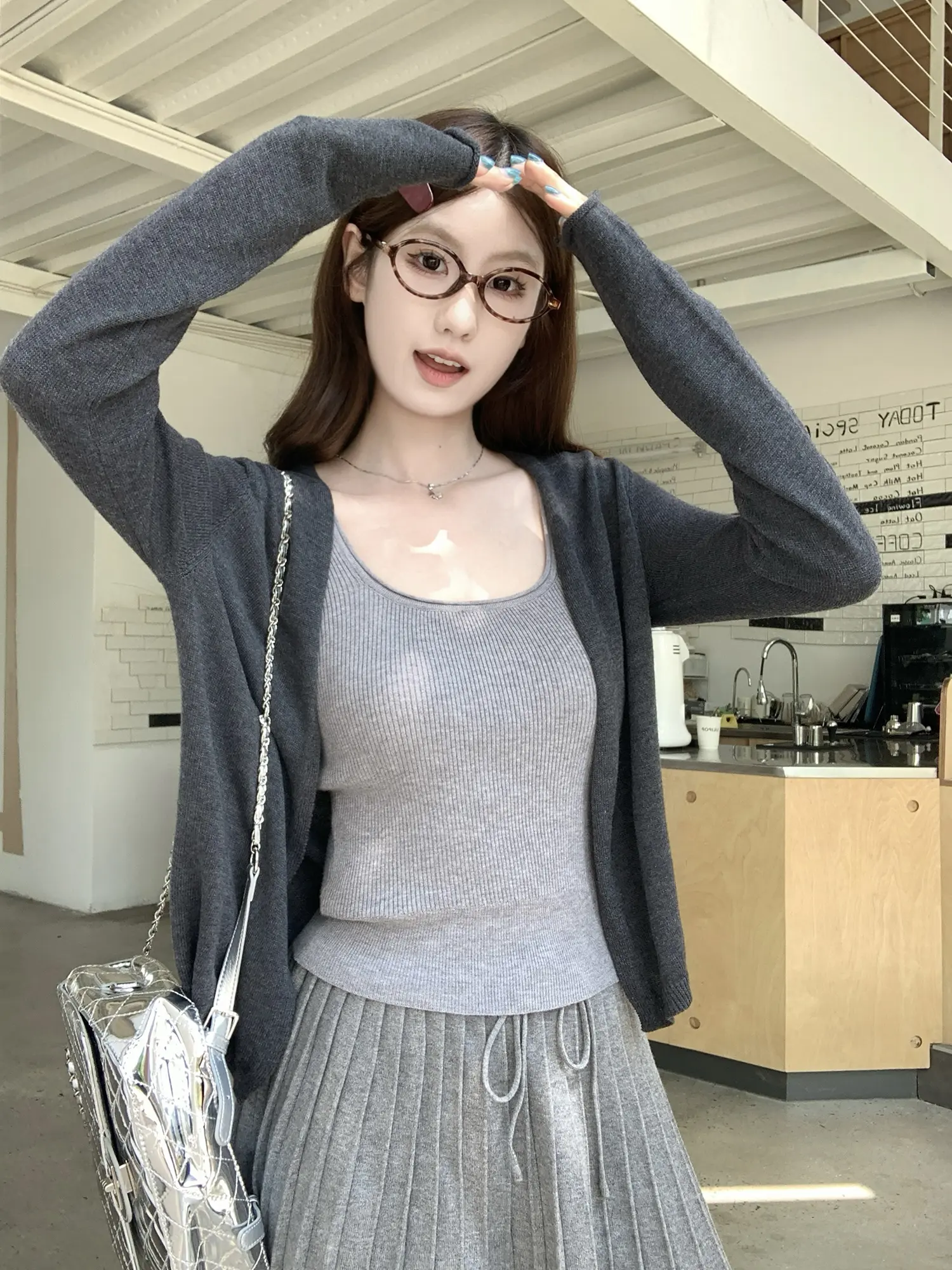 단색 니트 카디건 상세 이미지 18