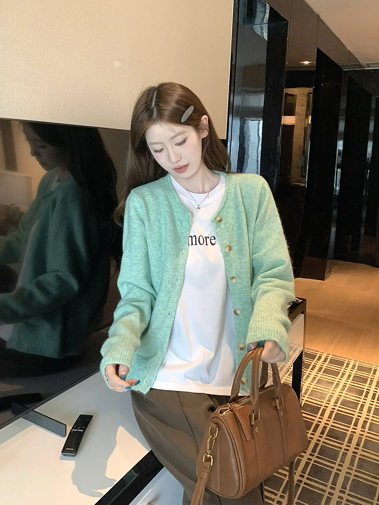 그린 샤넬풍 니트 카디건 상세 이미지 8