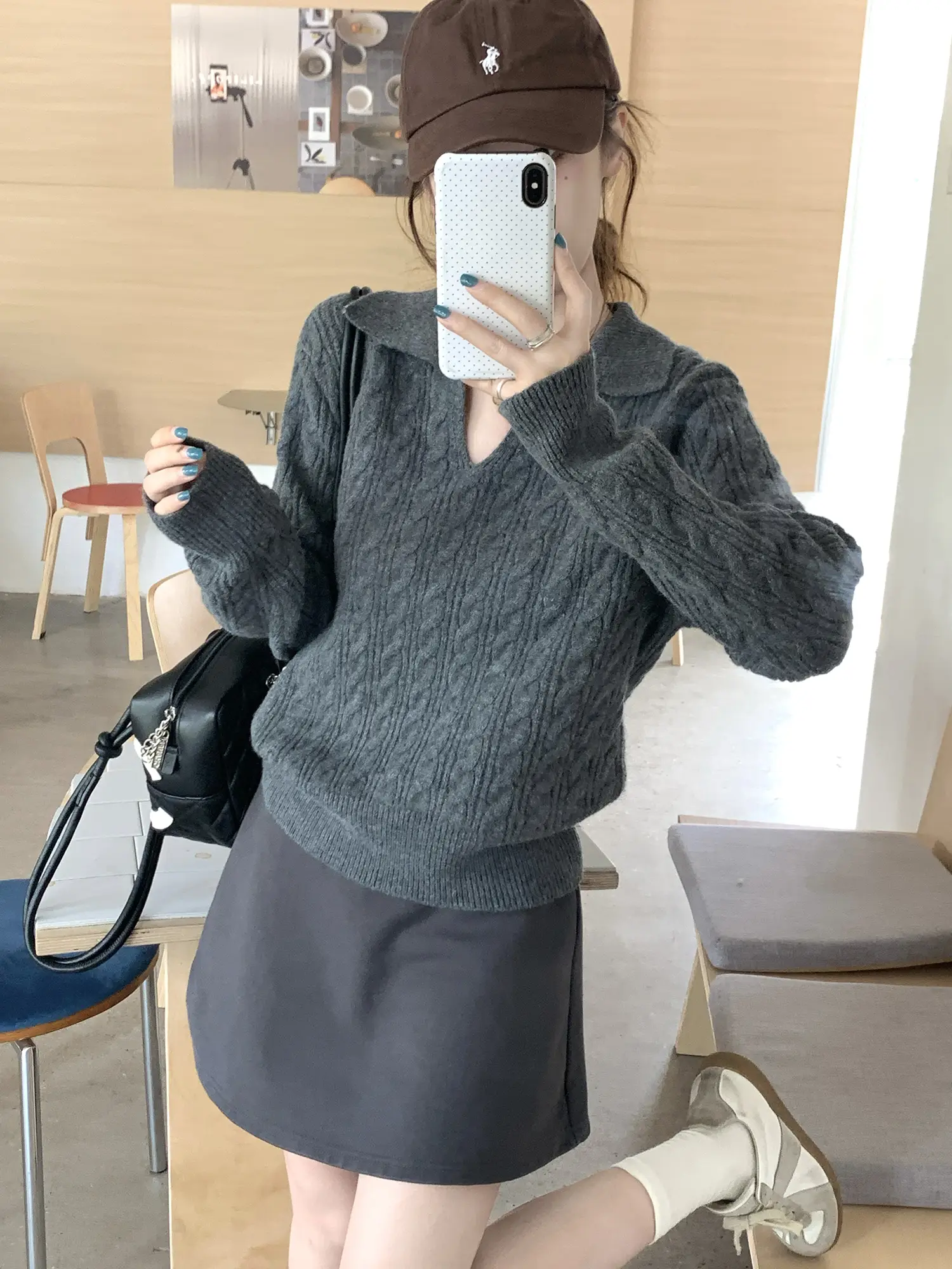 그레이 빈티지 폴로넥 케이블 니트