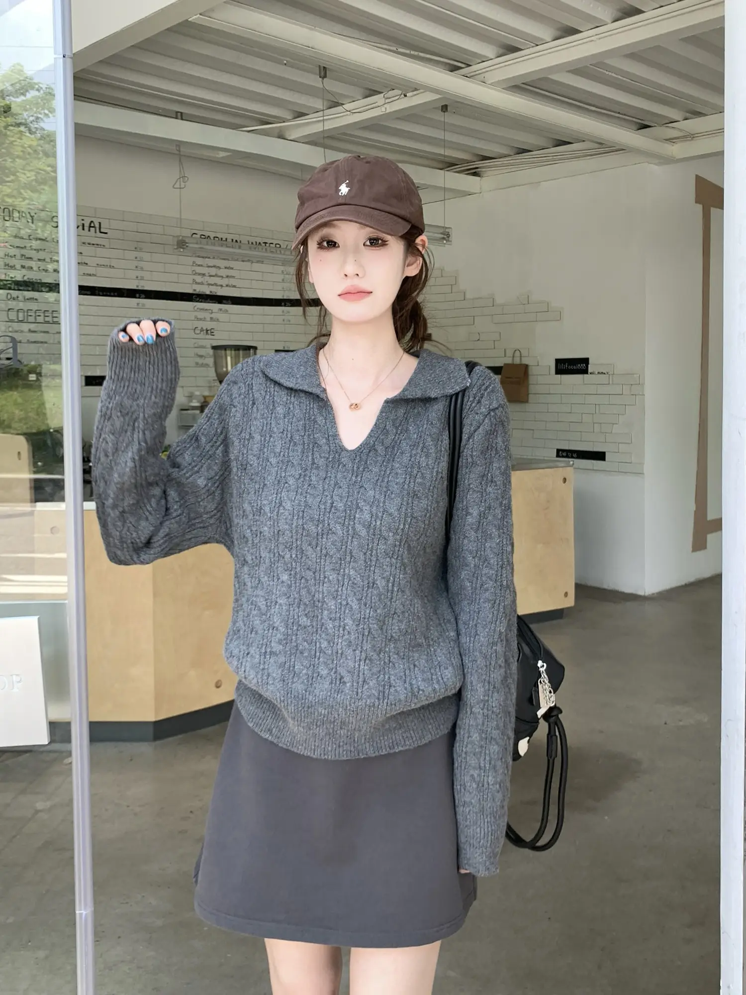 그레이 빈티지 폴로넥 케이블 니트 상세 이미지 7