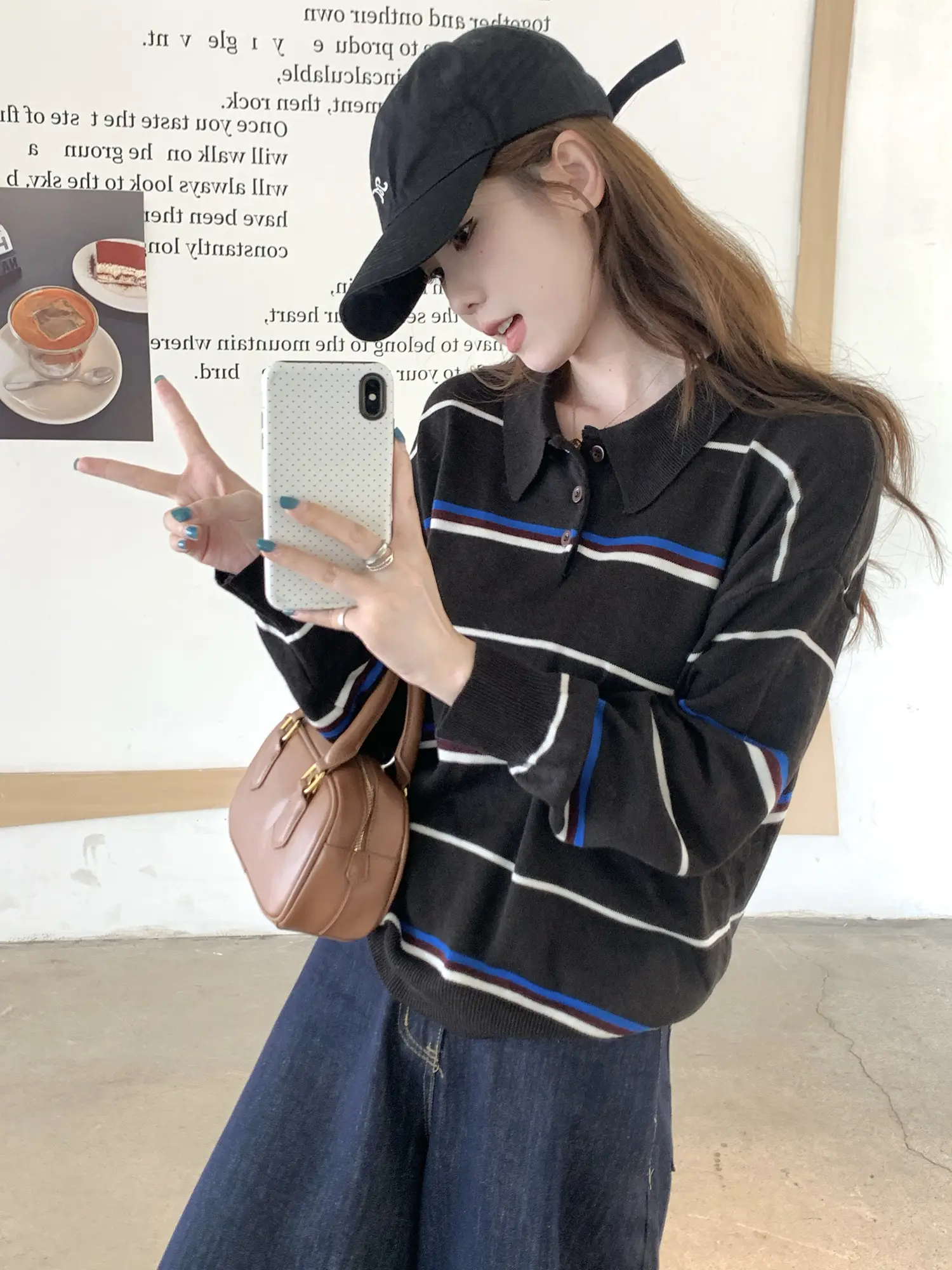폴로넥 스트라이프 니트