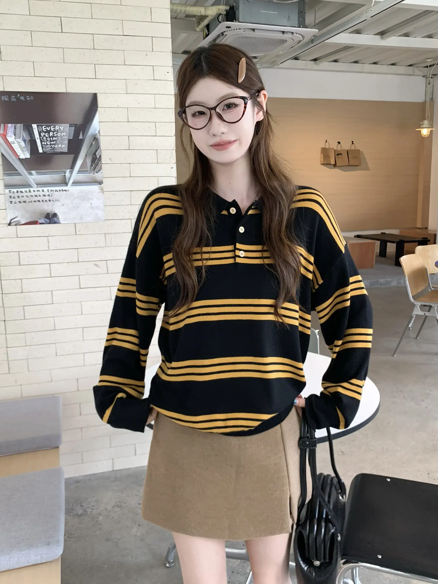 폴로넥 스트라이프 니트 상세 이미지 25