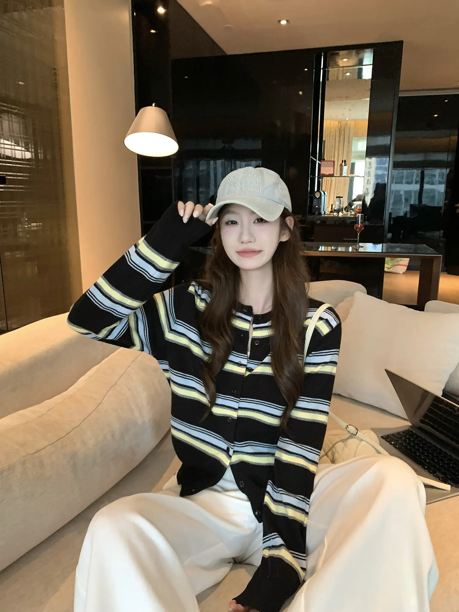 스트라이프 니트 카디건 상세 이미지 8
