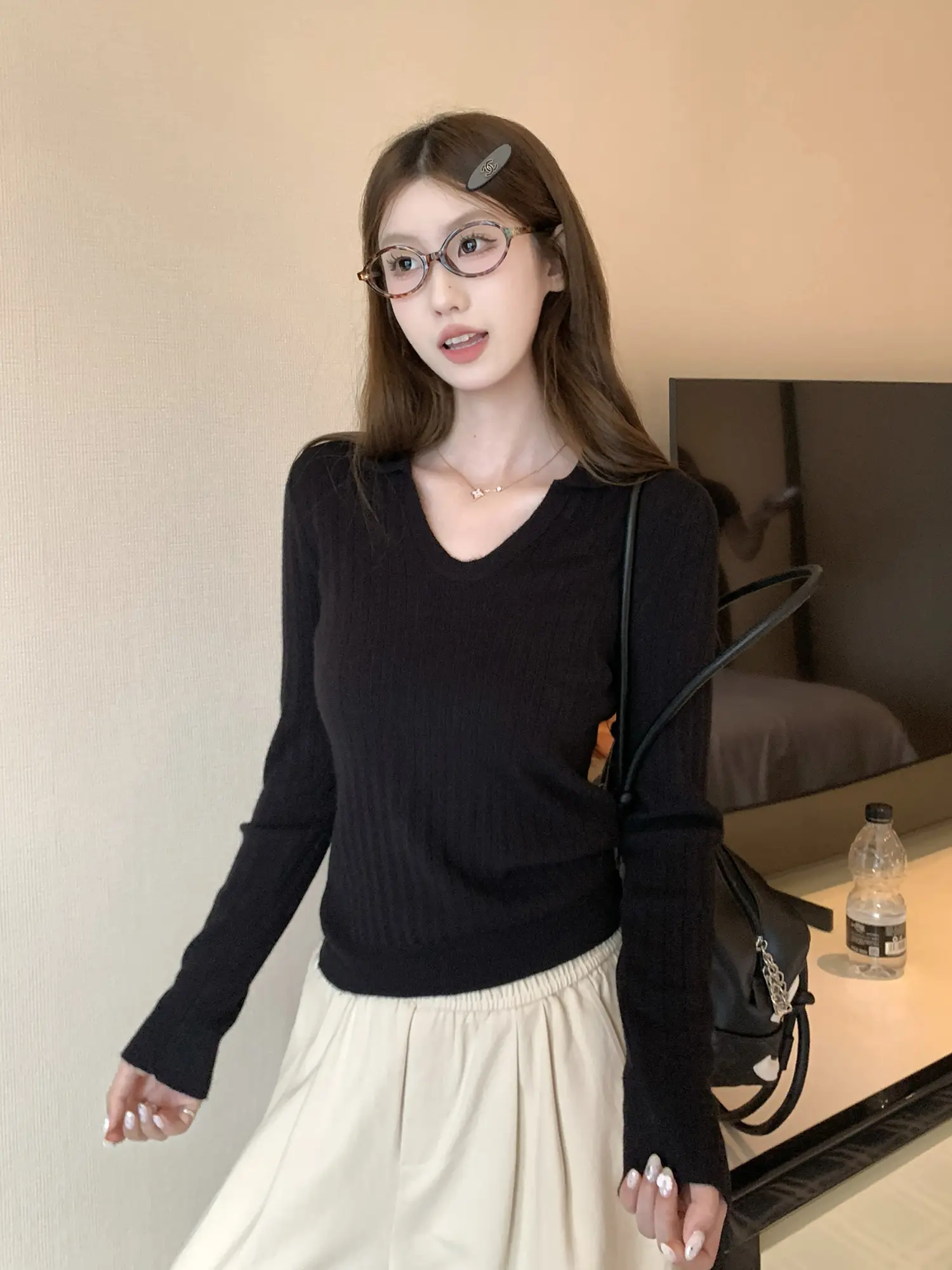 골지 폴드 칼라 U넥 슬림 니트 상세 이미지 7