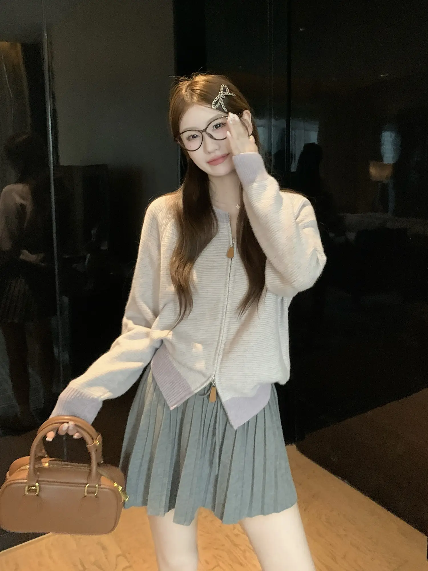 배색 스트라이프 라운드넥 니트 카디건 상세 이미지 29