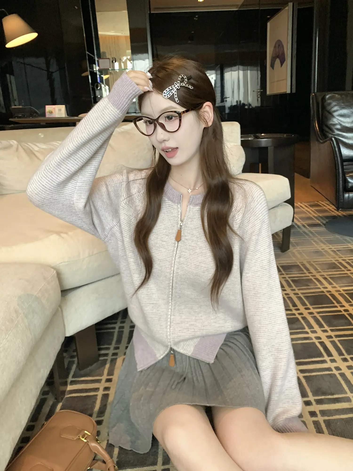 배색 스트라이프 라운드넥 니트 카디건 상세 이미지 31