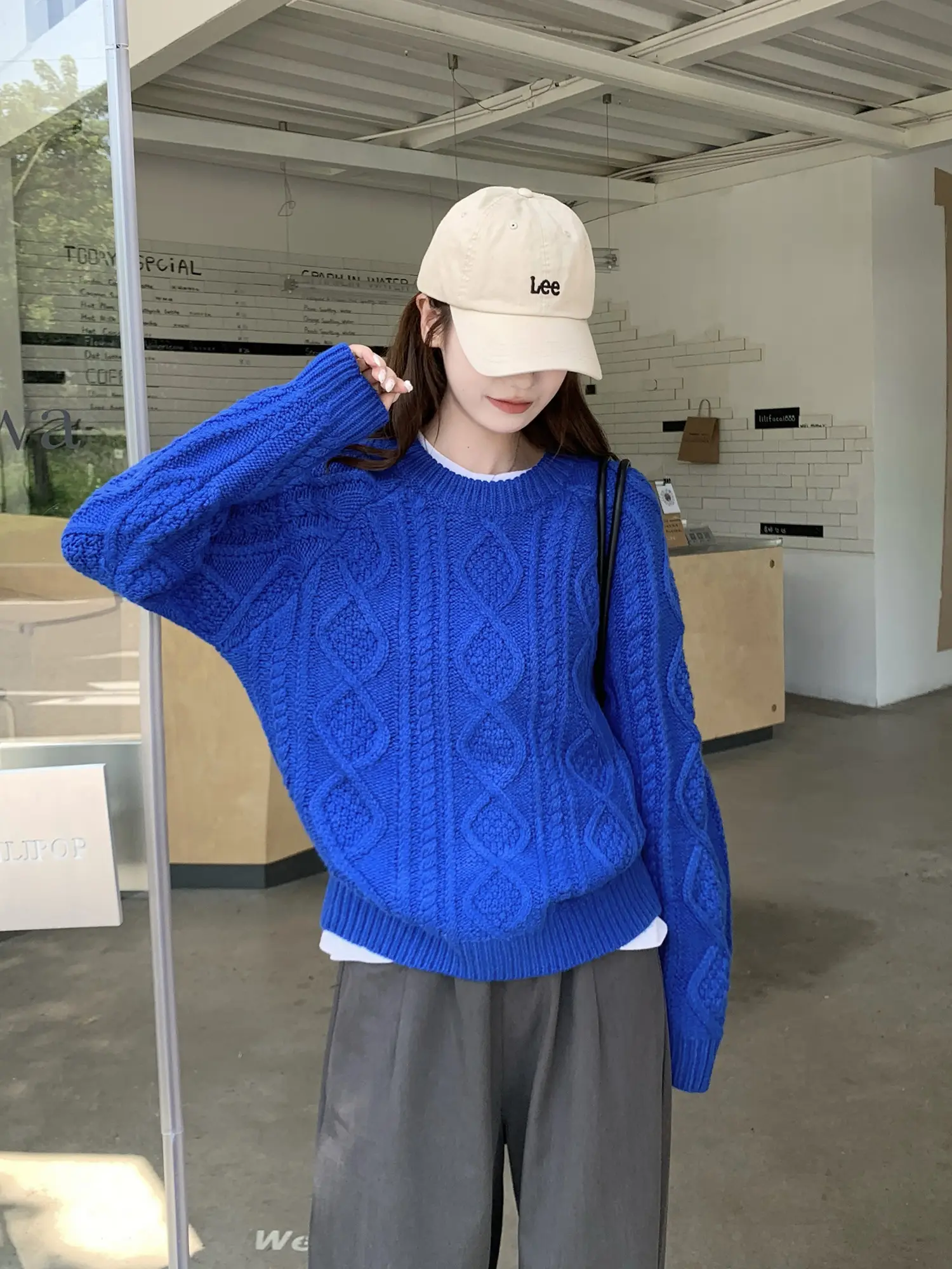 블루 케이블 니트 상세 이미지 4