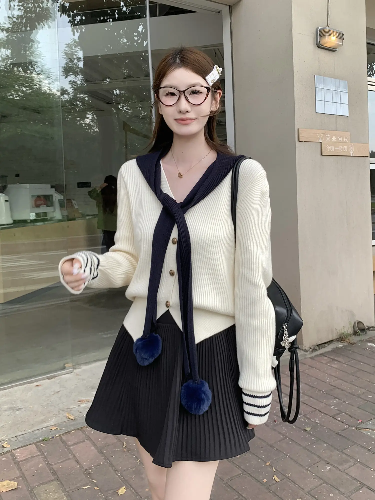 러블리 배색 볼 가디건 상세 이미지 17