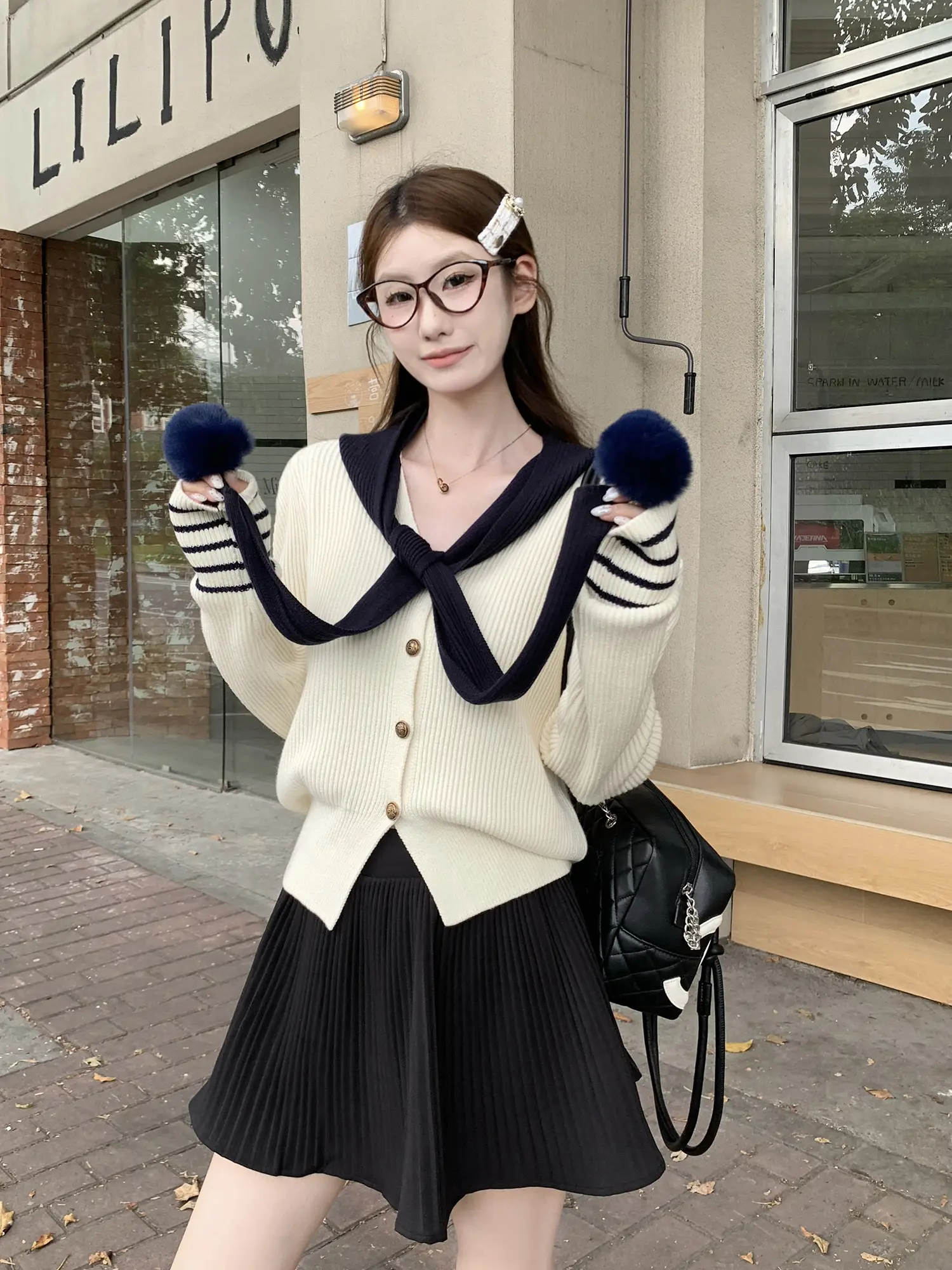 러블리 배색 볼 가디건 상세 이미지 18