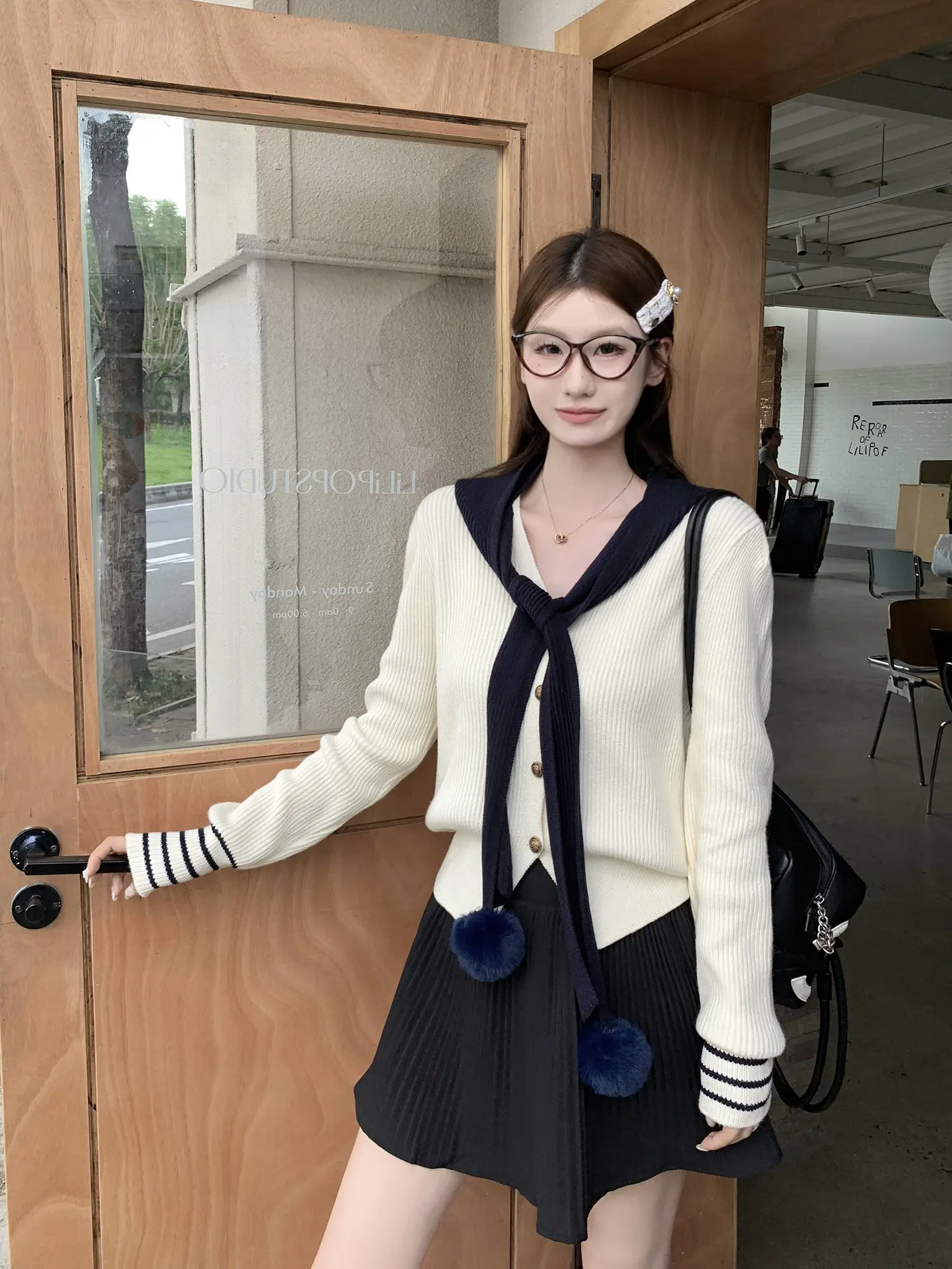 러블리 배색 볼 가디건 상세 이미지 19