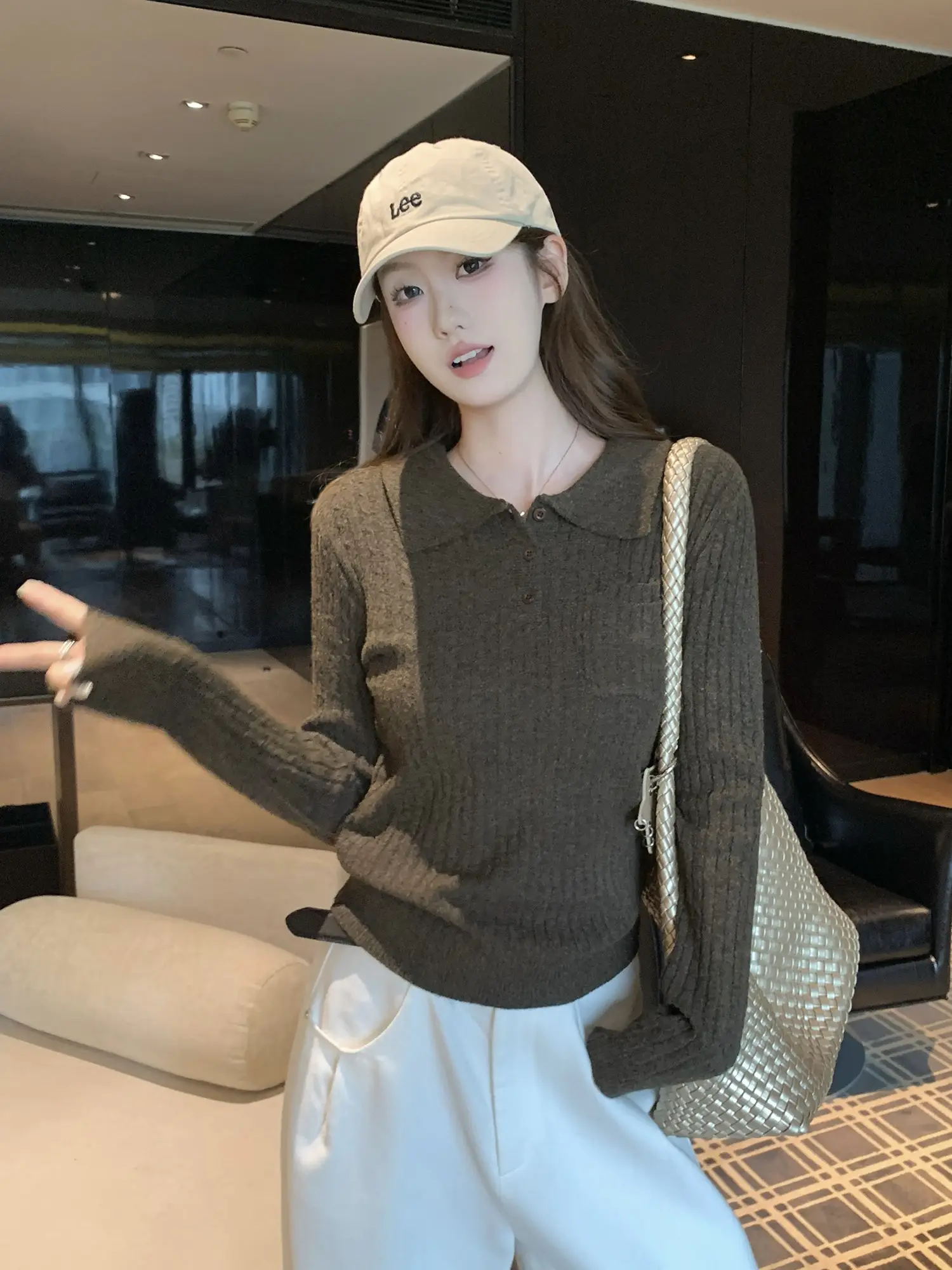 폴드 칼라 니트 이너 상세 이미지 6