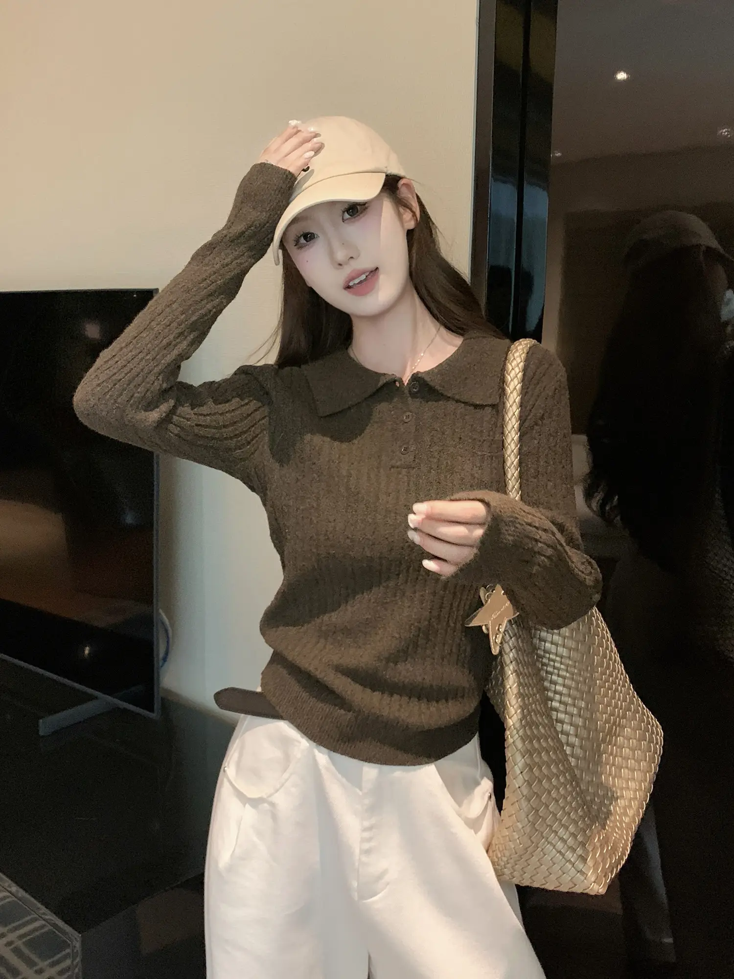 폴드 칼라 니트 이너 상세 이미지 8