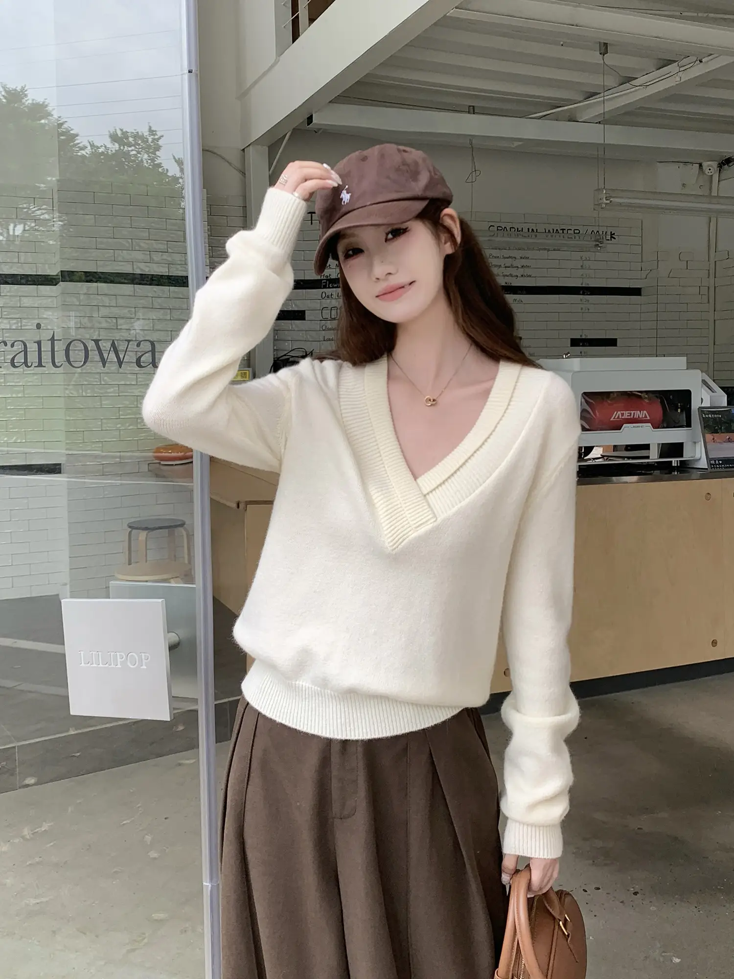 폴드 칼라 울 니트 상세 이미지 29