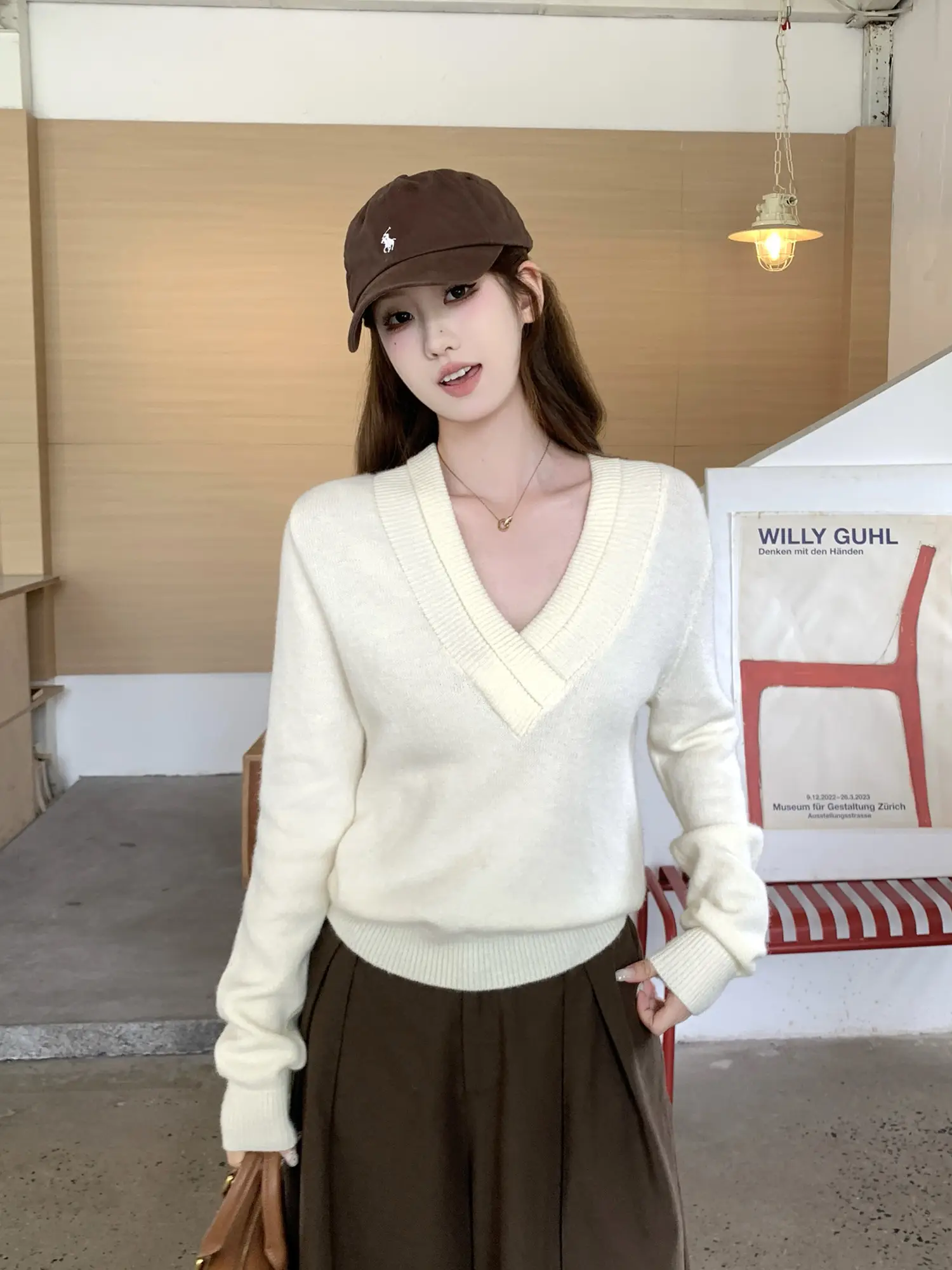 폴드 칼라 울 니트 상세 이미지 35