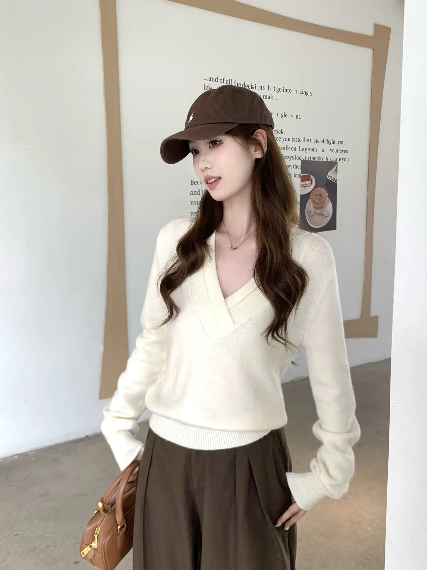 폴드 칼라 울 니트 상세 이미지 37
