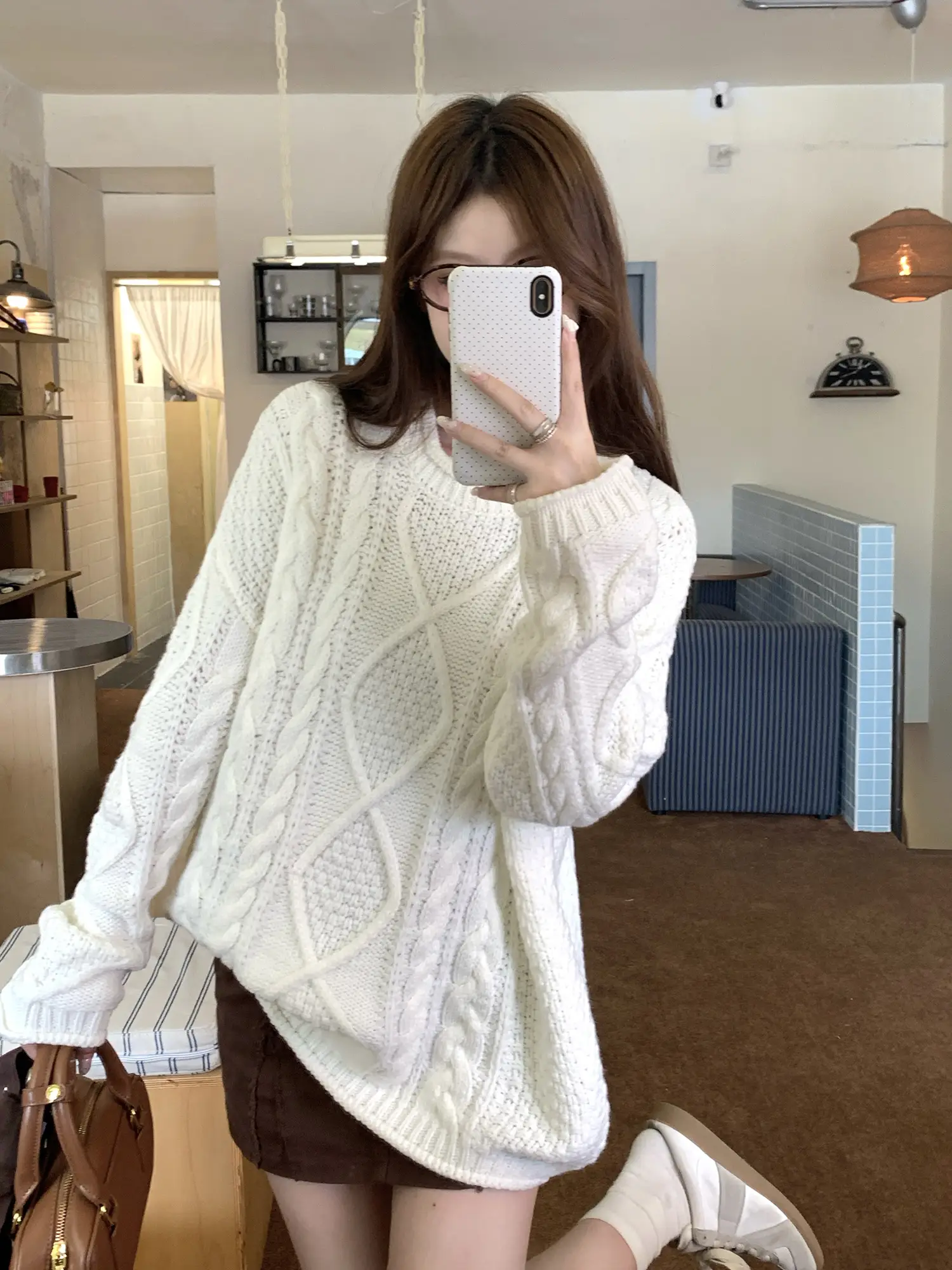 빈티지 라운드넥 케이블 니트 상세 이미지 6