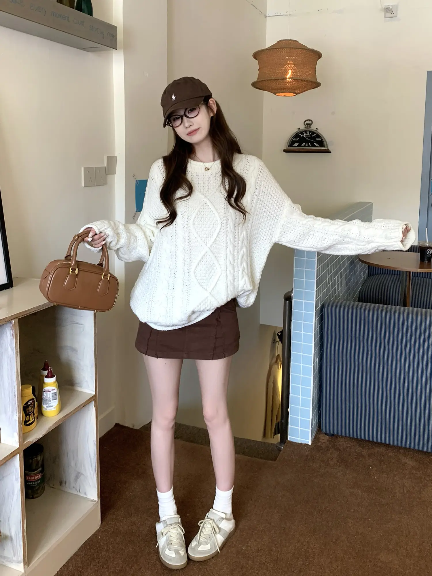 빈티지 라운드넥 케이블 니트 상세 이미지 11