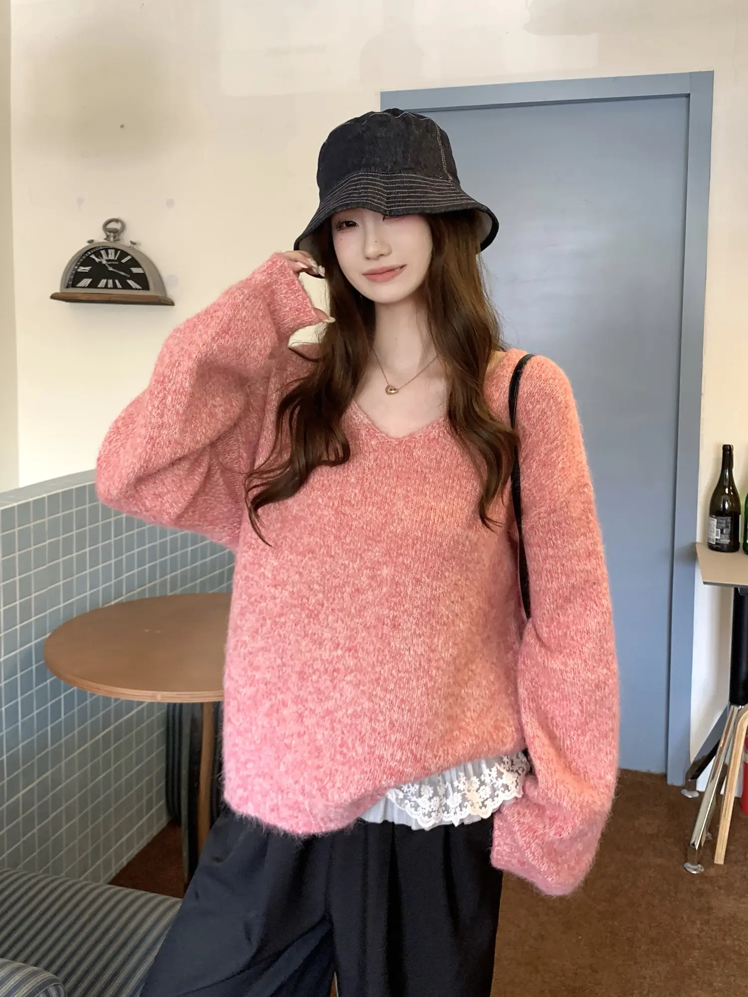 V넥 니트 상세 이미지 13