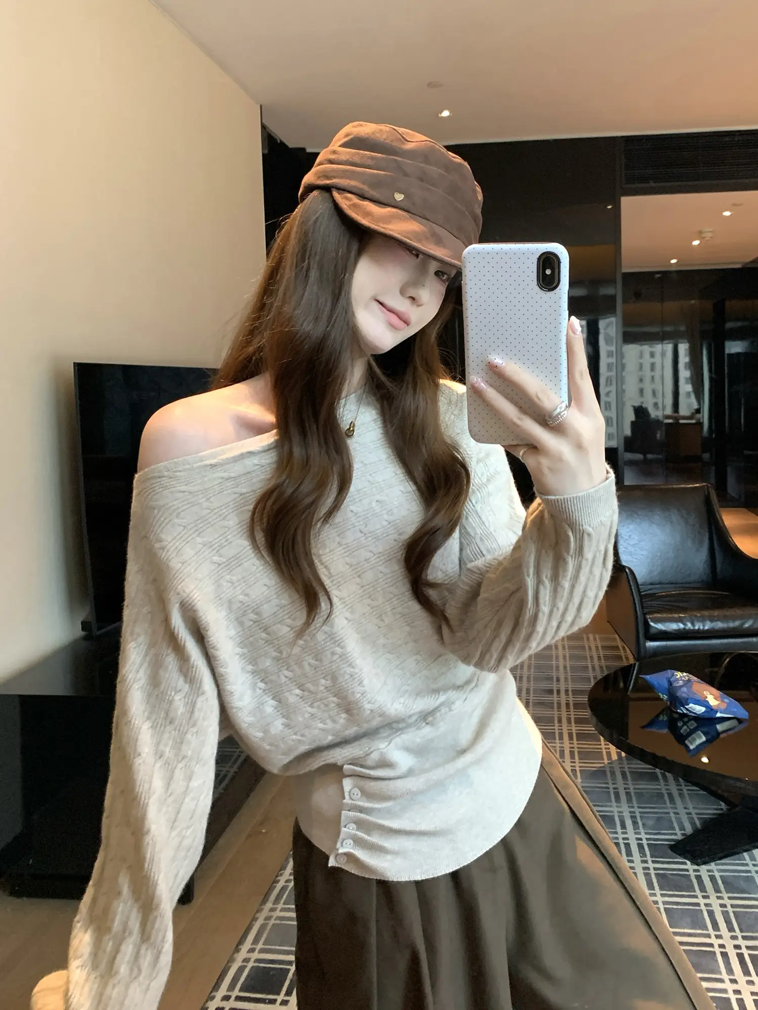 오프숄더 주름 허리 조임 니트 상세 이미지 1