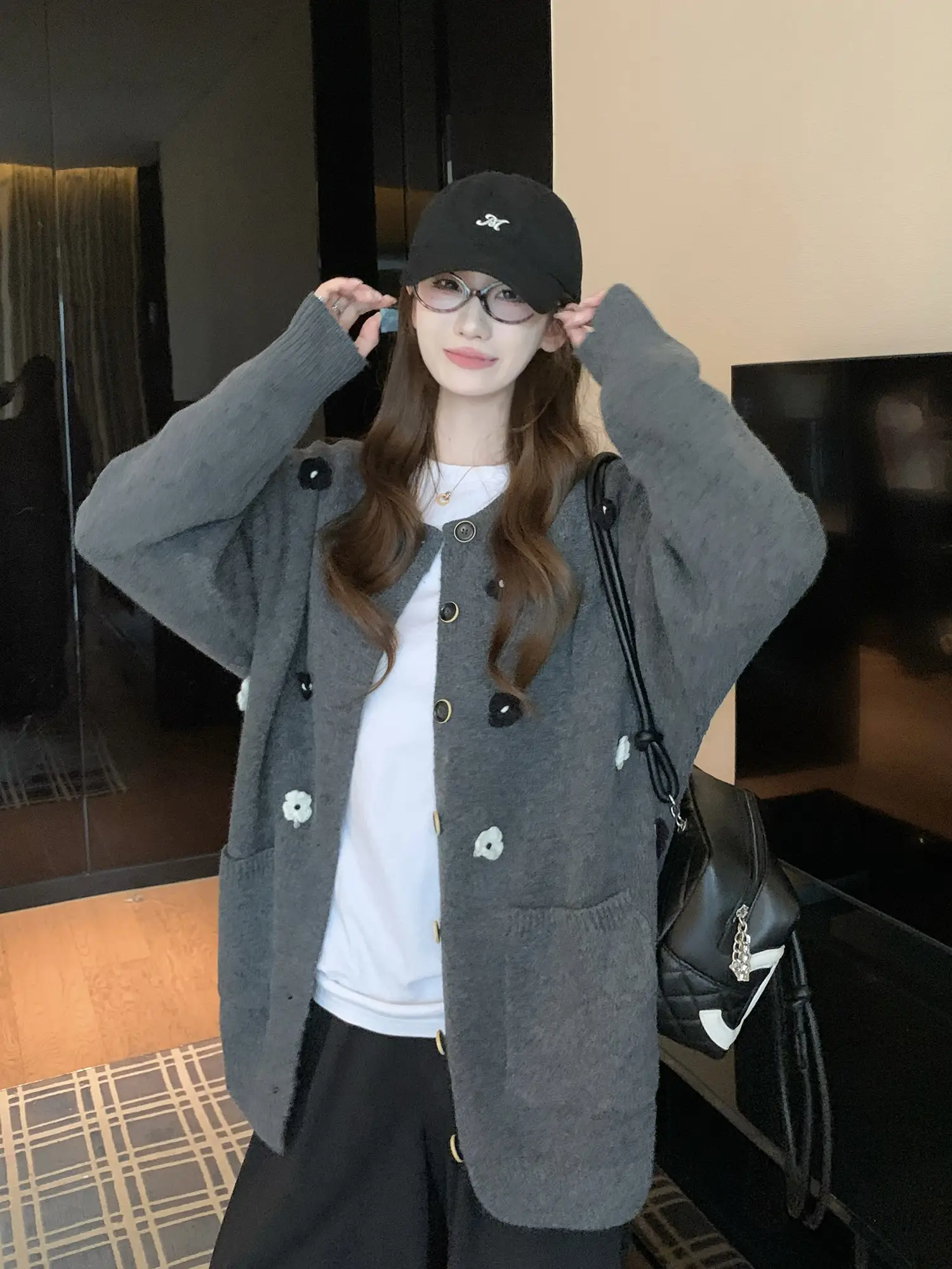 그레이 레이어드 니트 아우터 상세 이미지 8