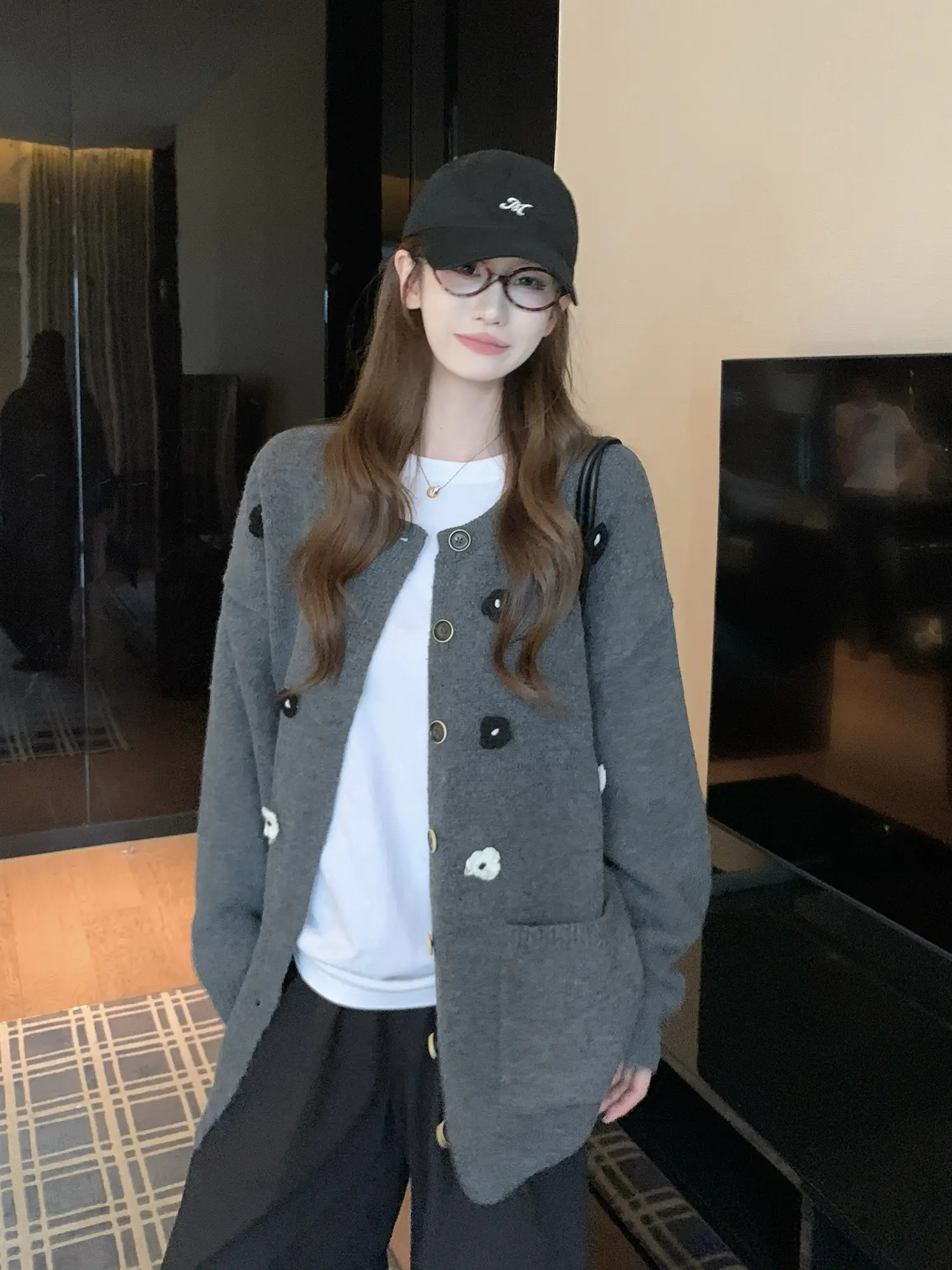 그레이 레이어드 니트 아우터 상세 이미지 9