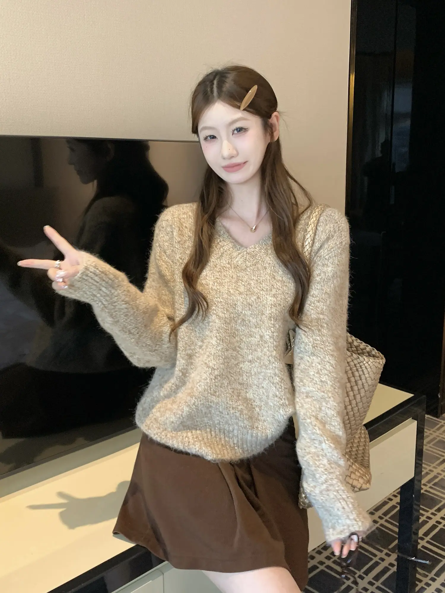 빈티지 V넥 루즈 니트 상세 이미지 13