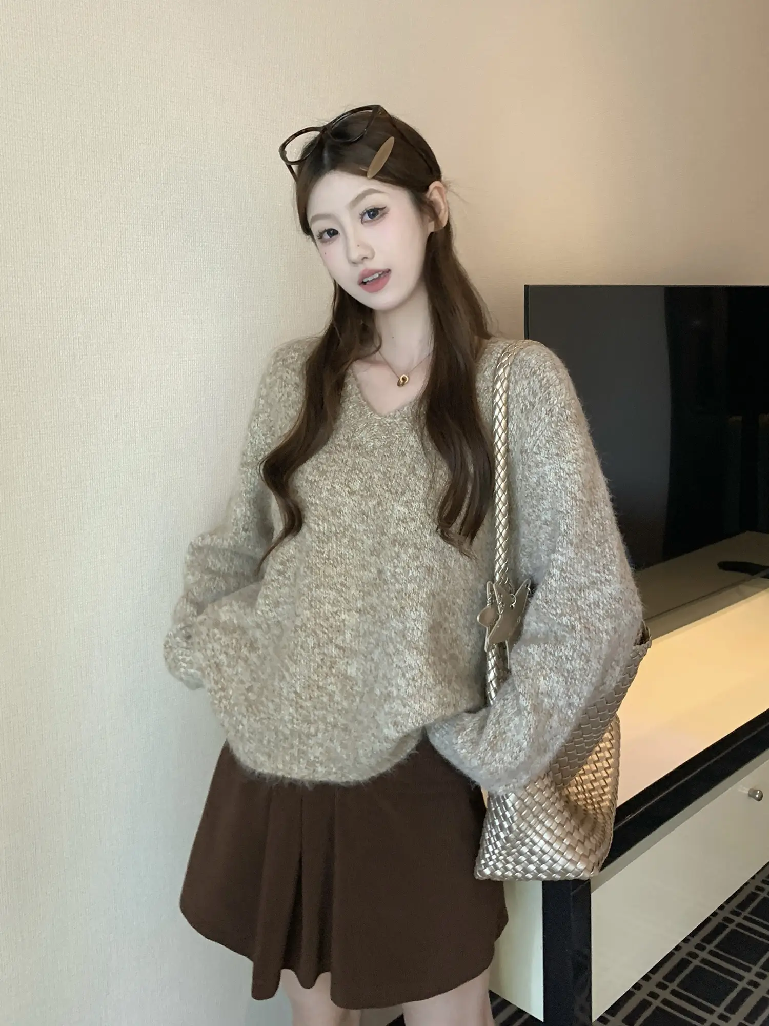 빈티지 V넥 루즈 니트 상세 이미지 16