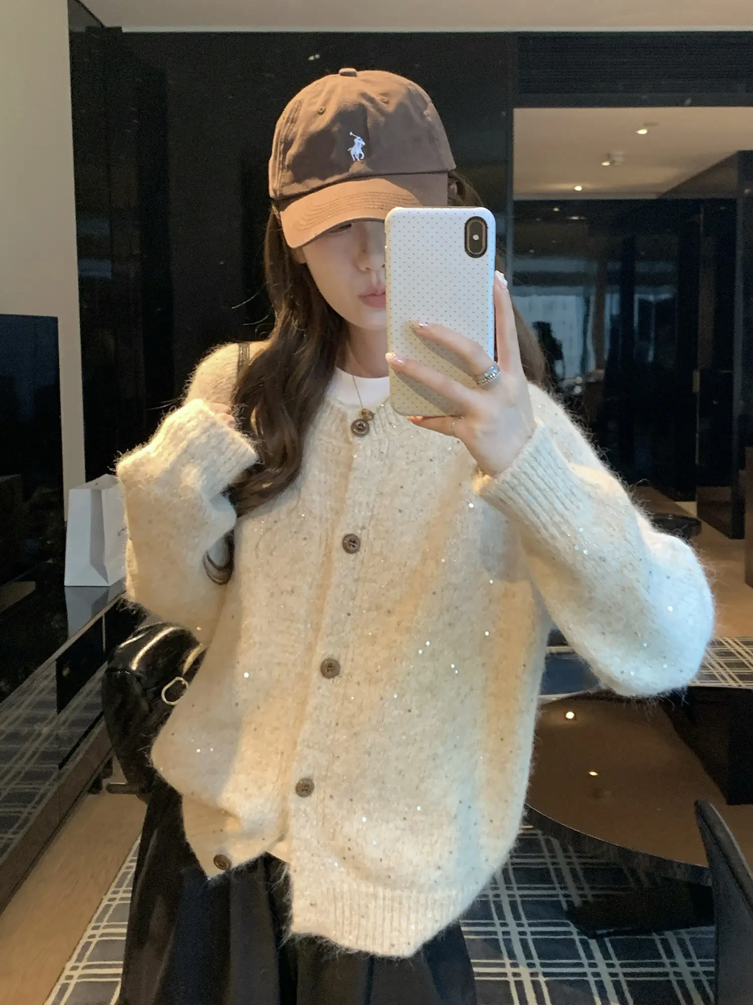 루즈핏 라운드넥 니트 가디건 상세 이미지 5