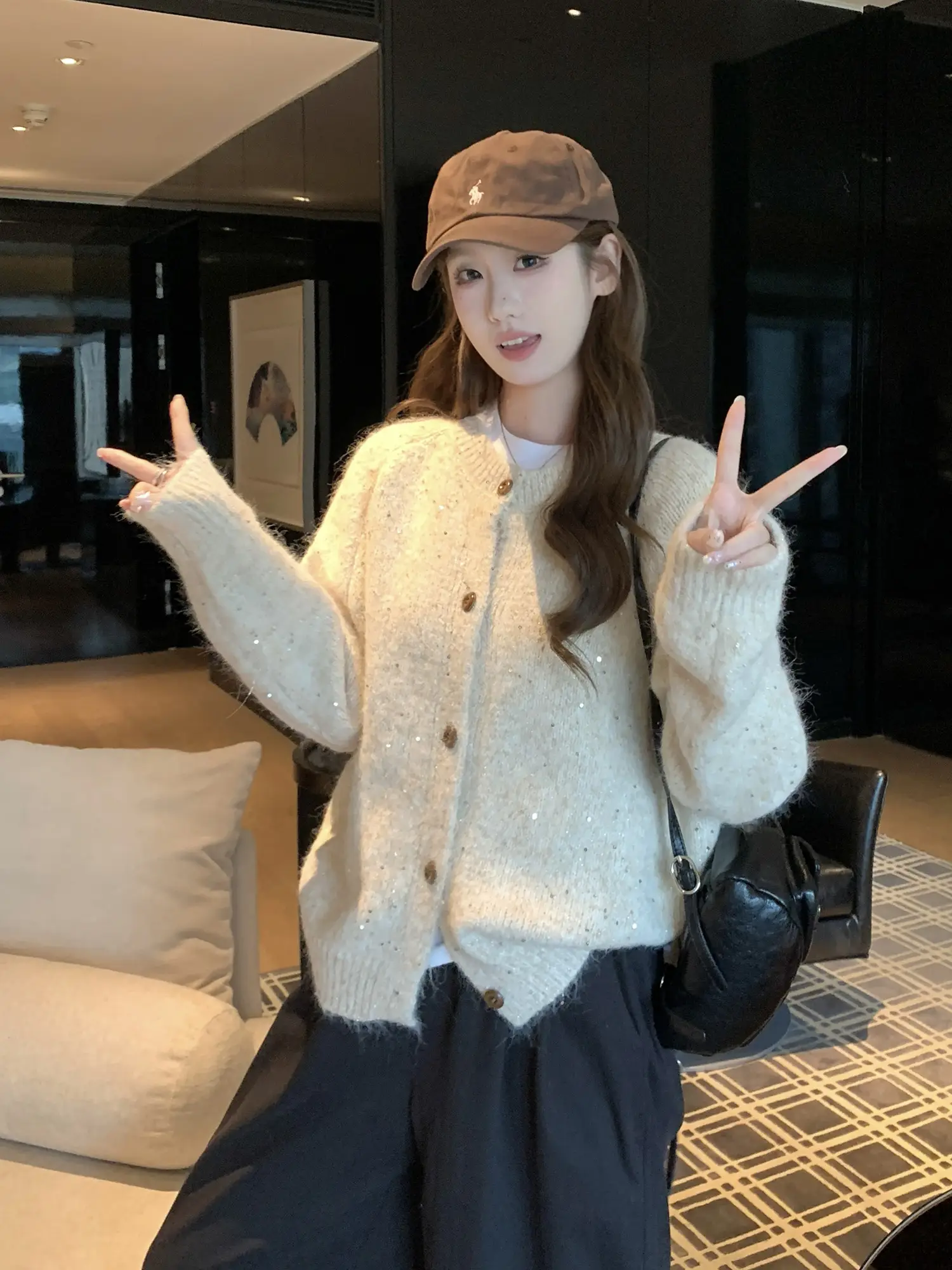 루즈핏 라운드넥 니트 가디건 상세 이미지 12