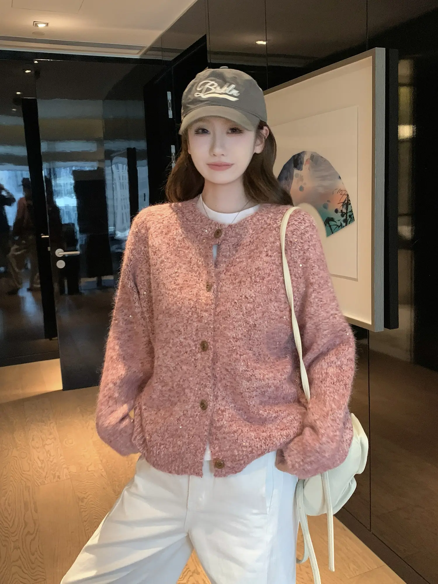 루즈핏 라운드넥 니트 가디건 상세 이미지 18