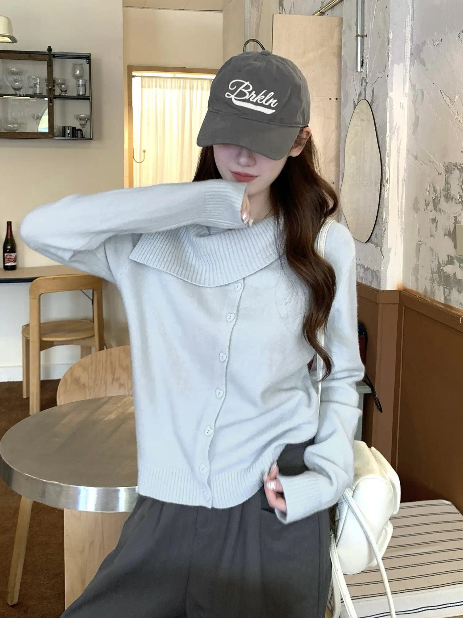 폴드 칼라 니트 상세 이미지 5