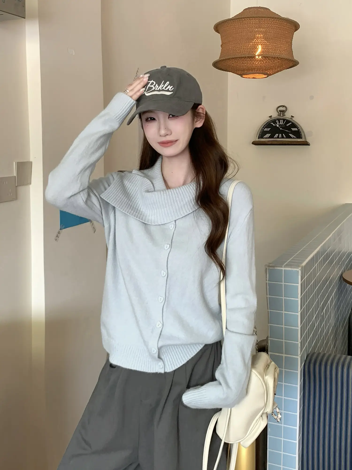 폴드 칼라 니트 상세 이미지 9
