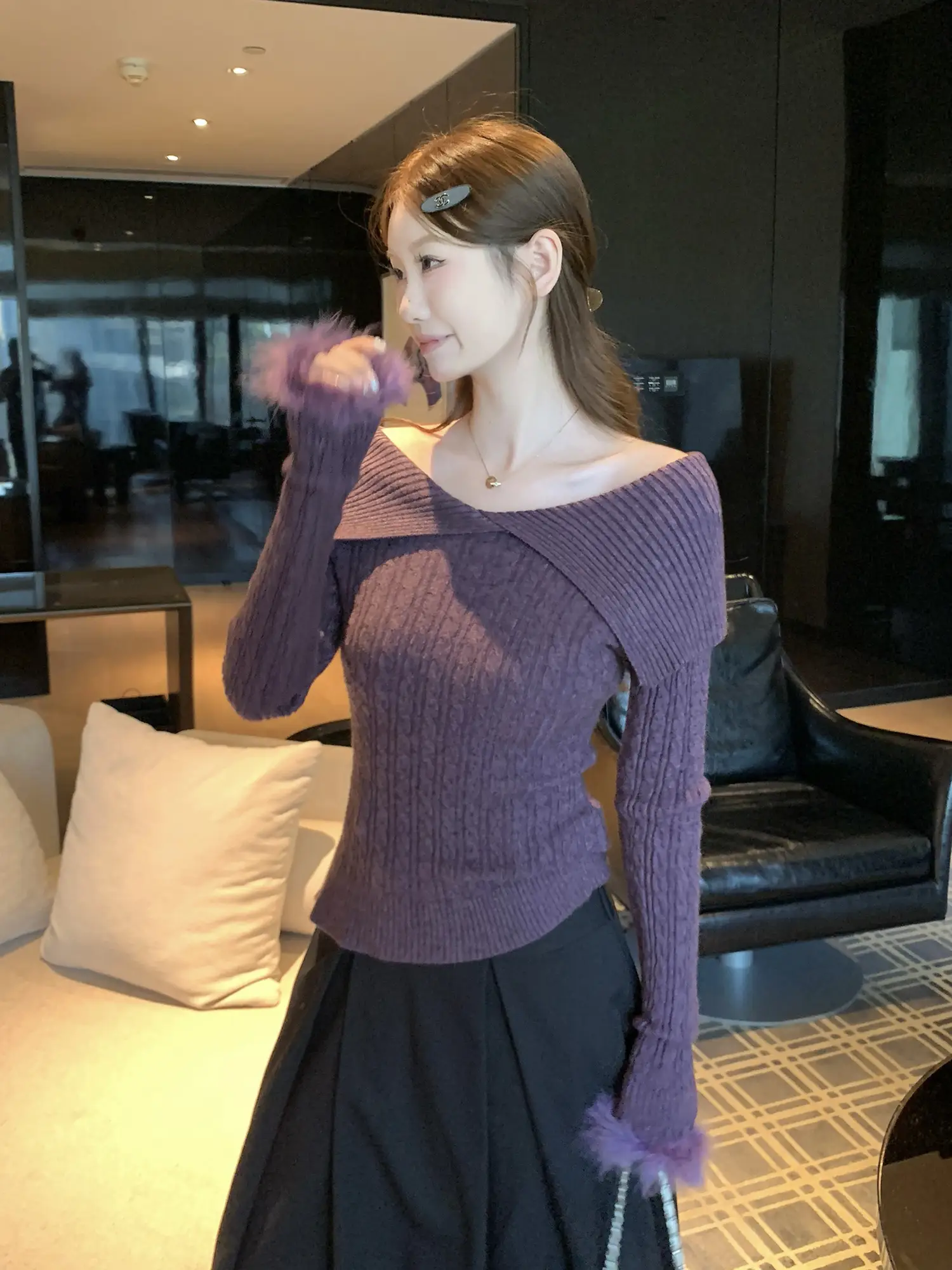 퍼프소매 오프숄더 폴드 칼라 니트 상세 이미지 19