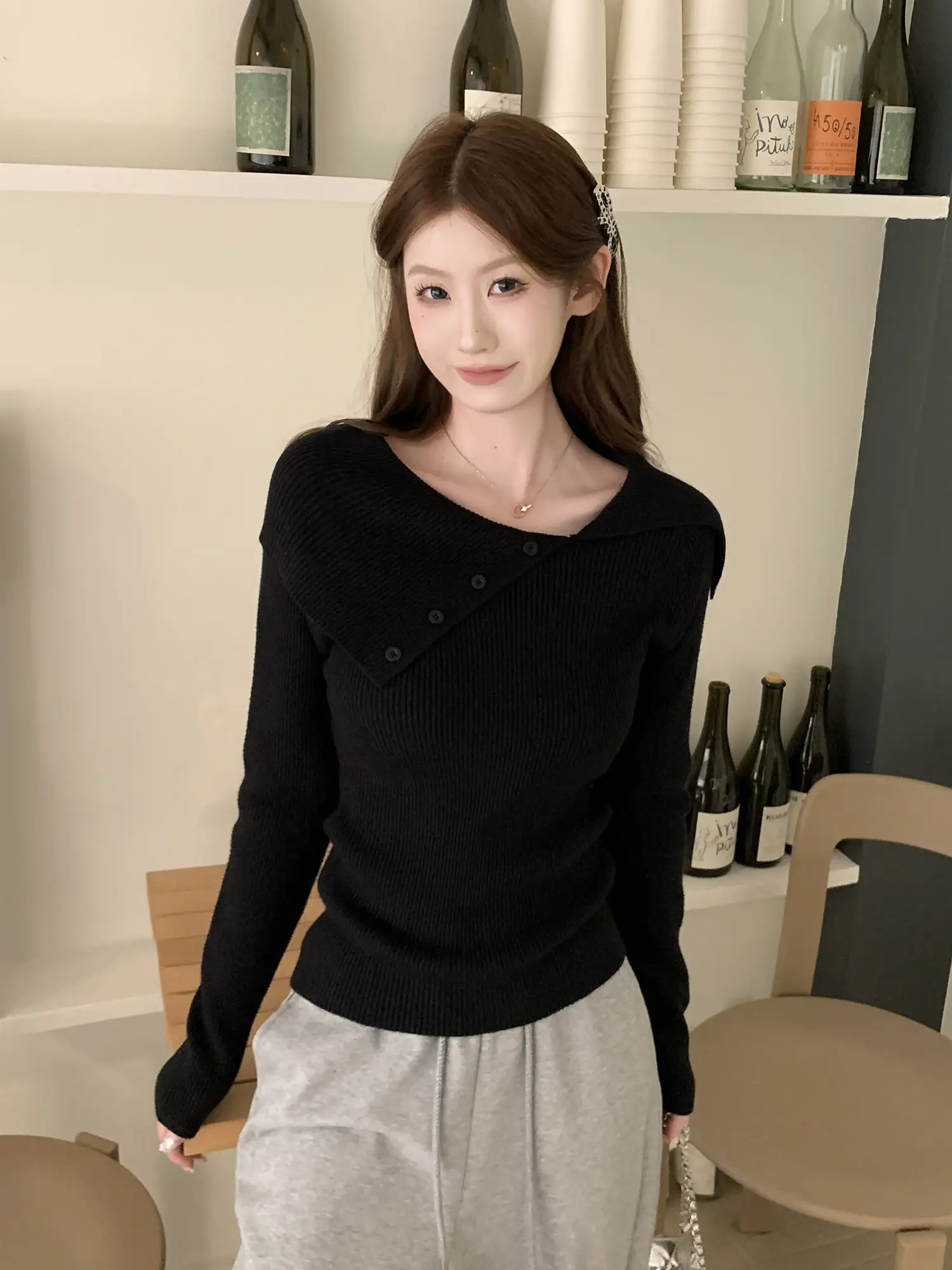 폴드 칼라 오프숄더 니트 상세 이미지 2