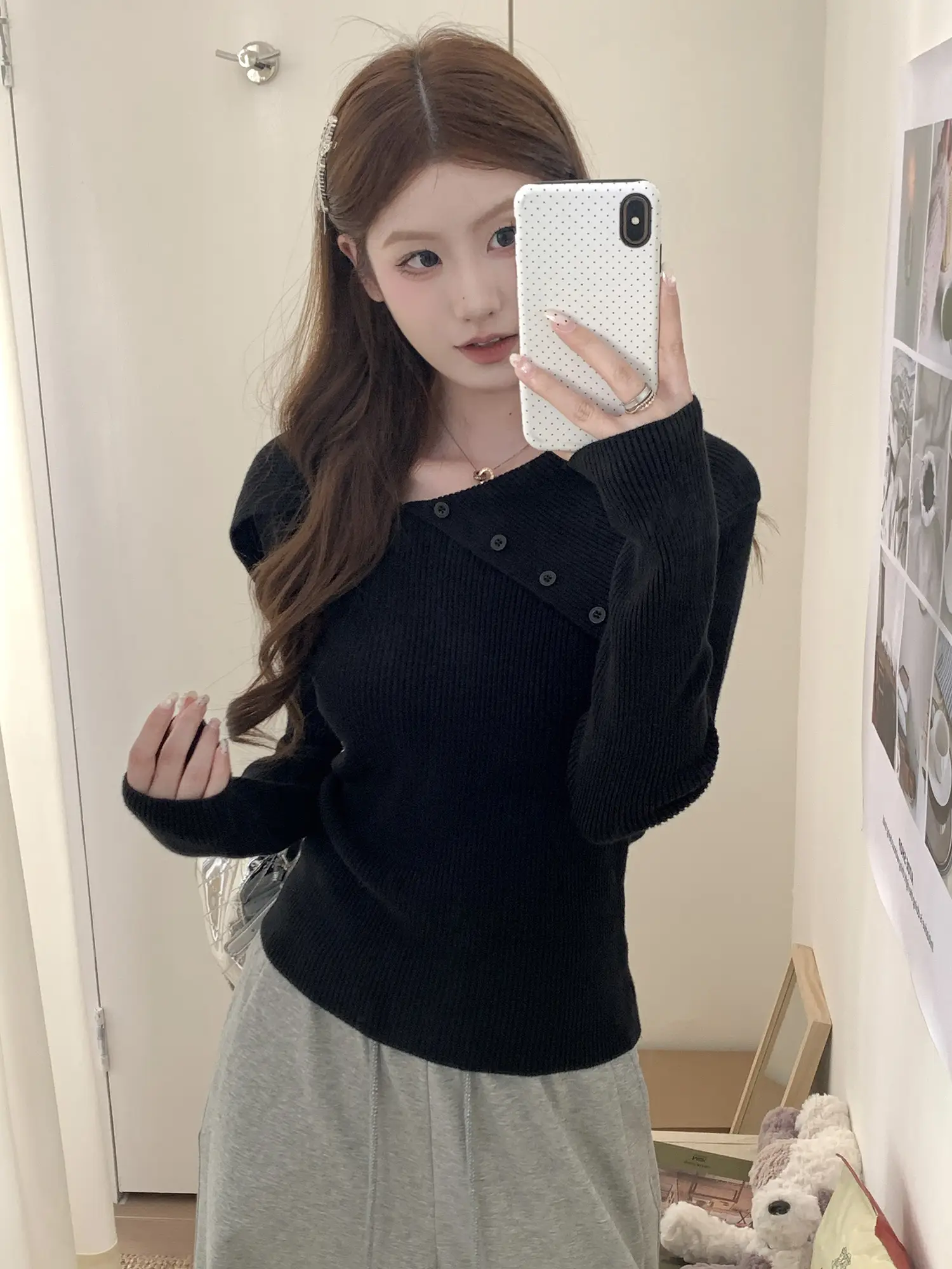 폴드 칼라 오프숄더 니트 상세 이미지 11