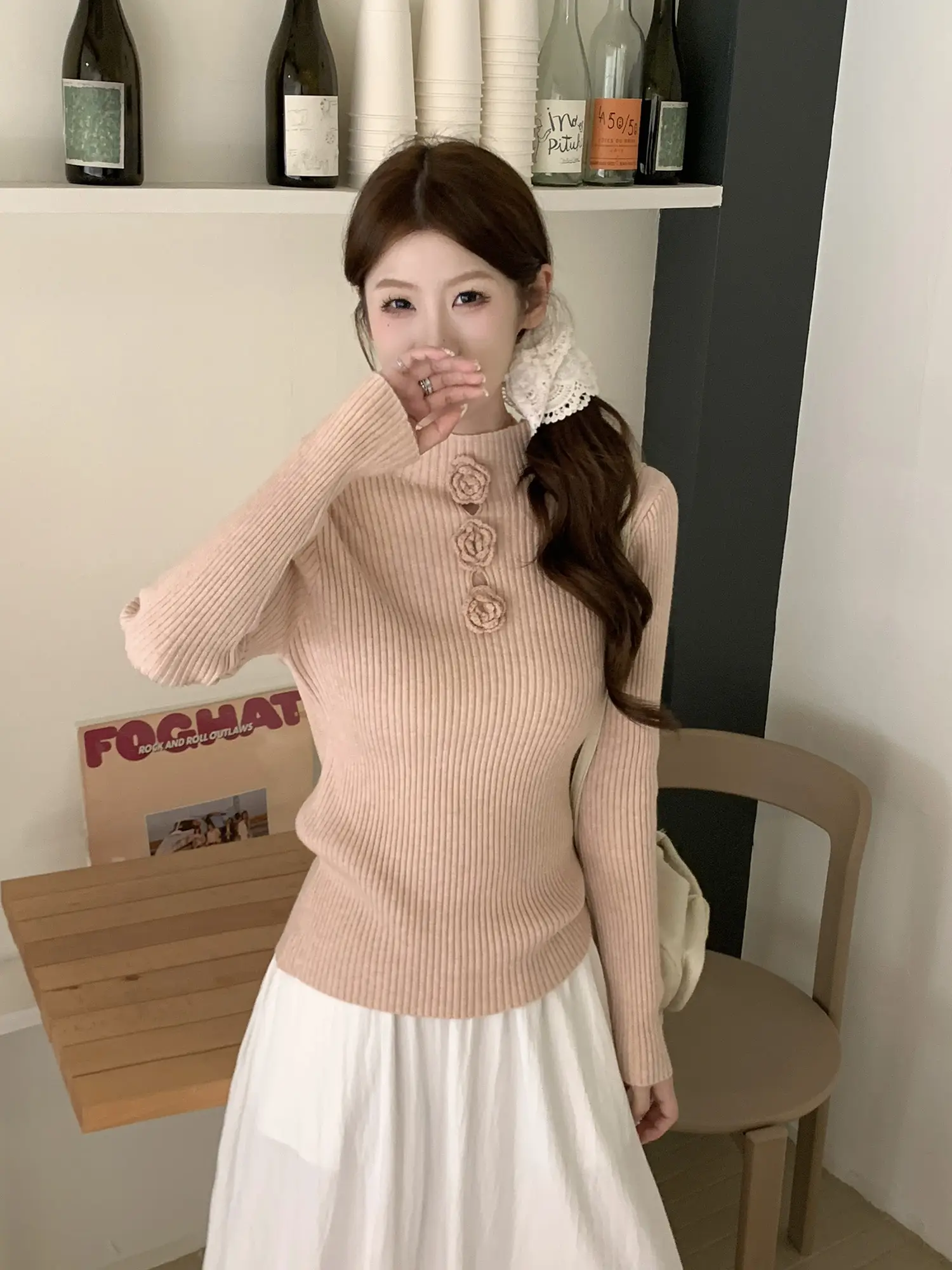 입체 플라워 컷아웃 니트 상세 이미지 10