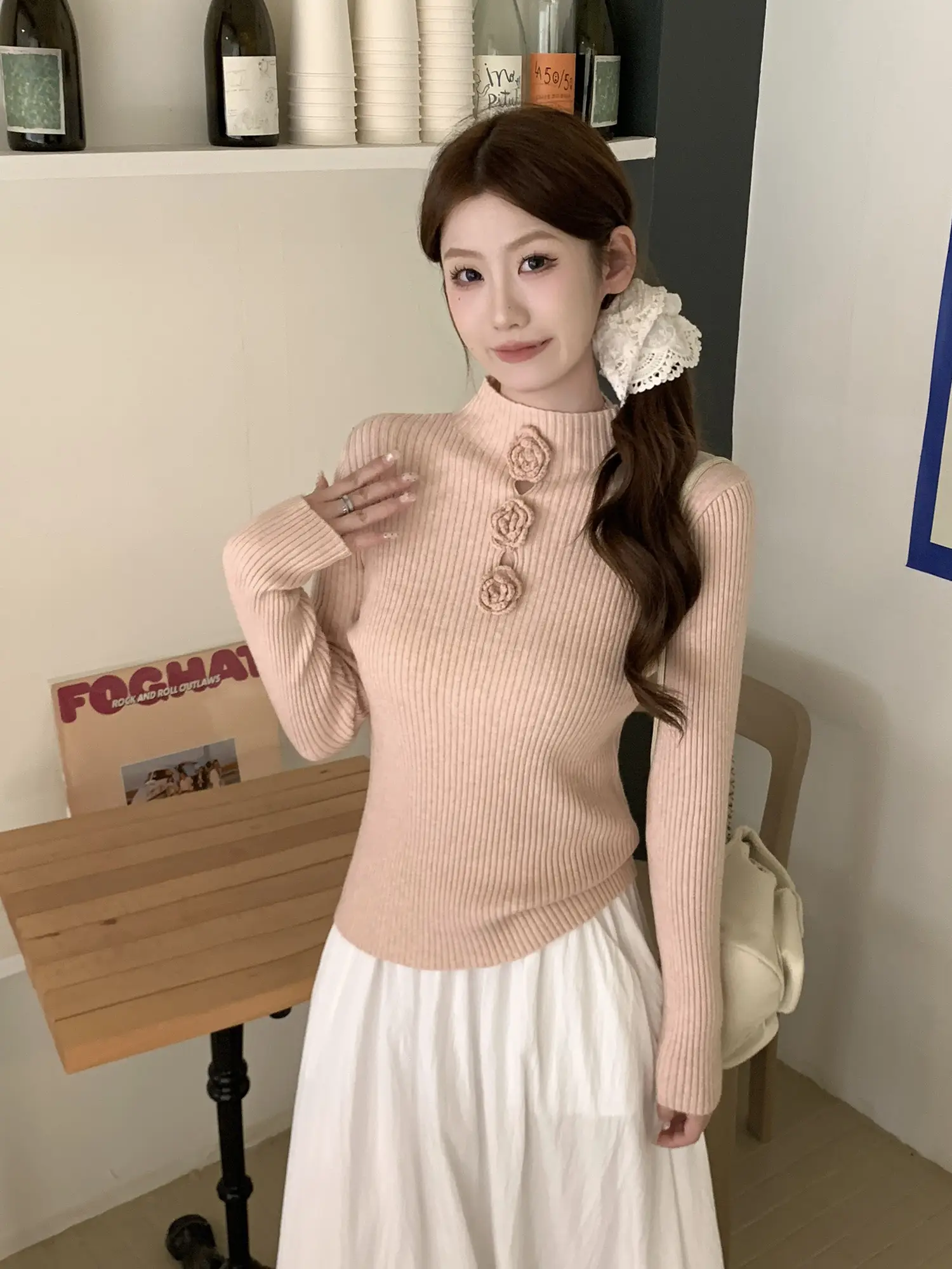 입체 플라워 컷아웃 니트 상세 이미지 11