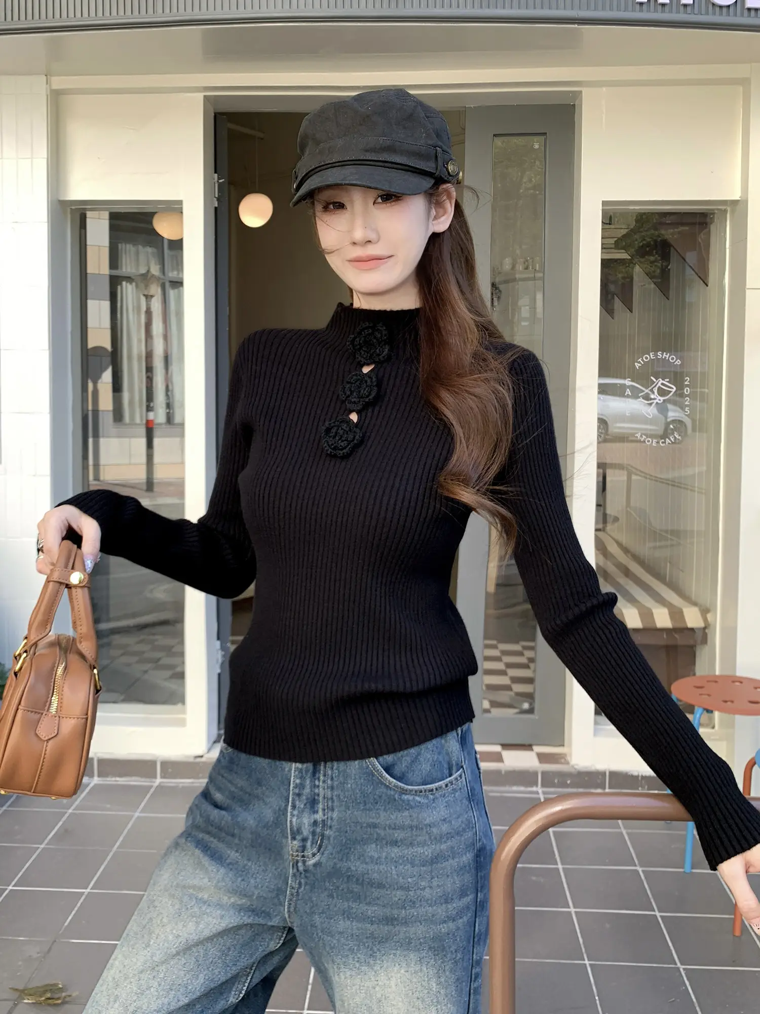 입체 플라워 컷아웃 니트 상세 이미지 23