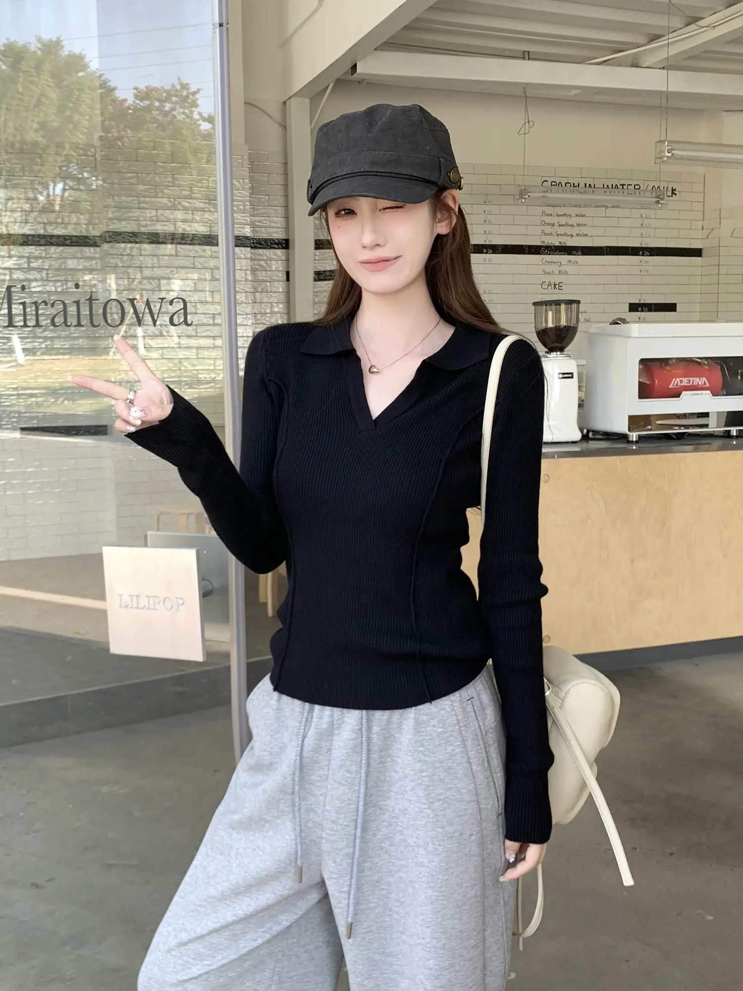 프렌치 폴로 칼라 니트 여성용 상세 이미지 5