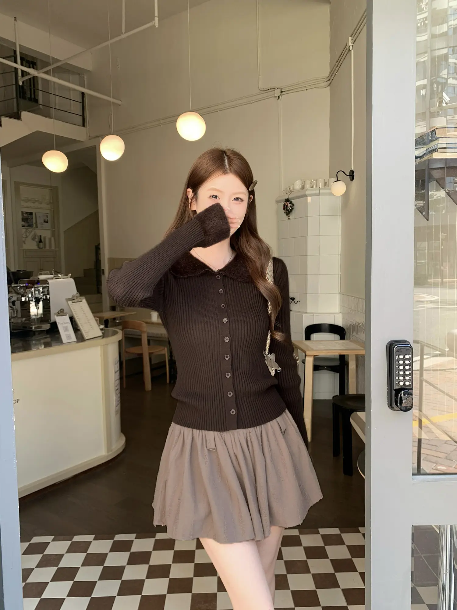 디자인감 매치 슬림핏 폴드 칼라 니트 가디건 상세 이미지 7