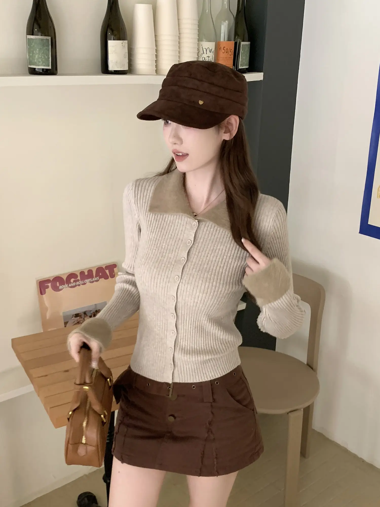 디자인감 매치 슬림핏 폴드 칼라 니트 가디건 상세 이미지 23