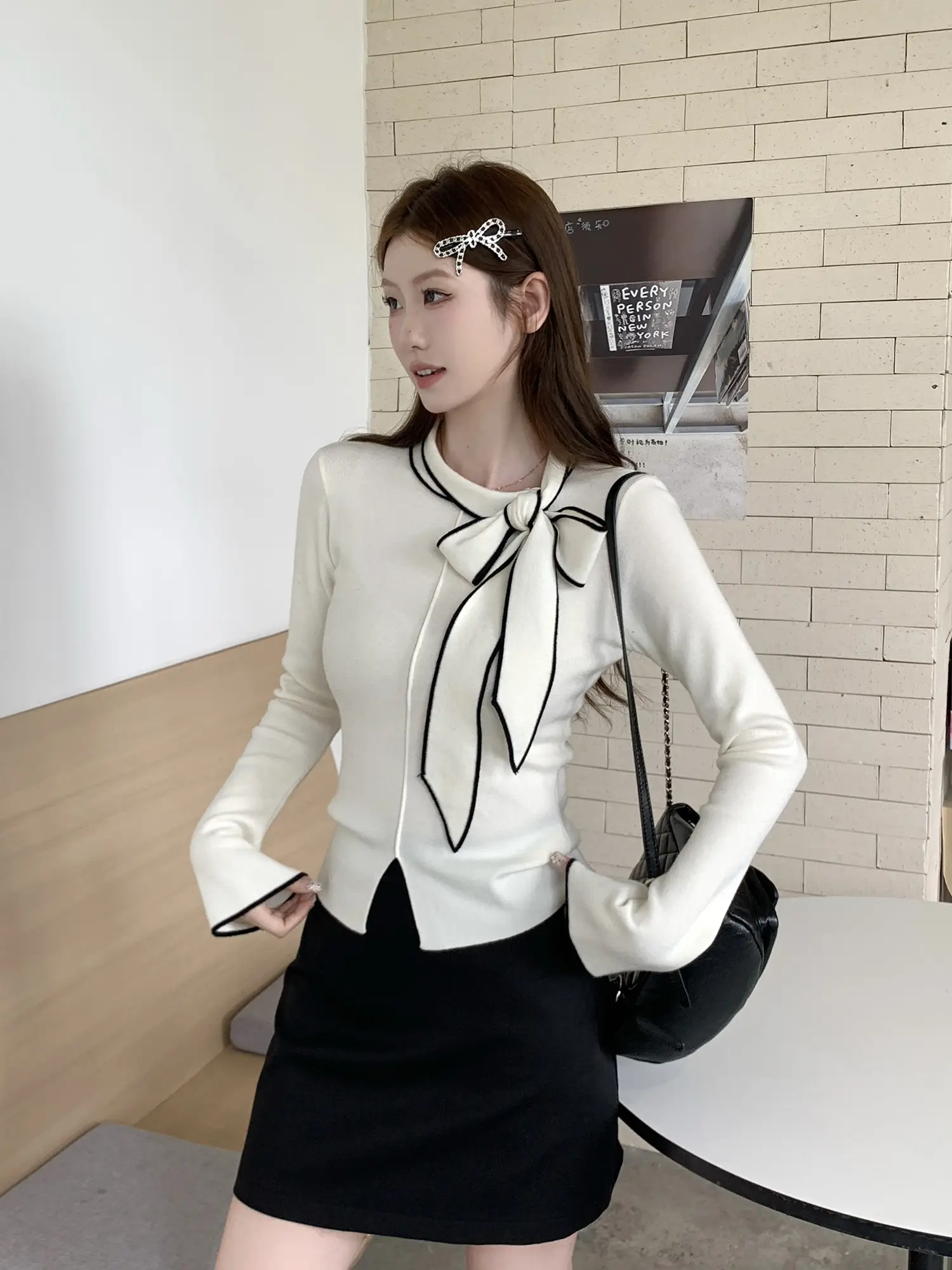프렌치 리본 디테일 니트 상세 이미지 12